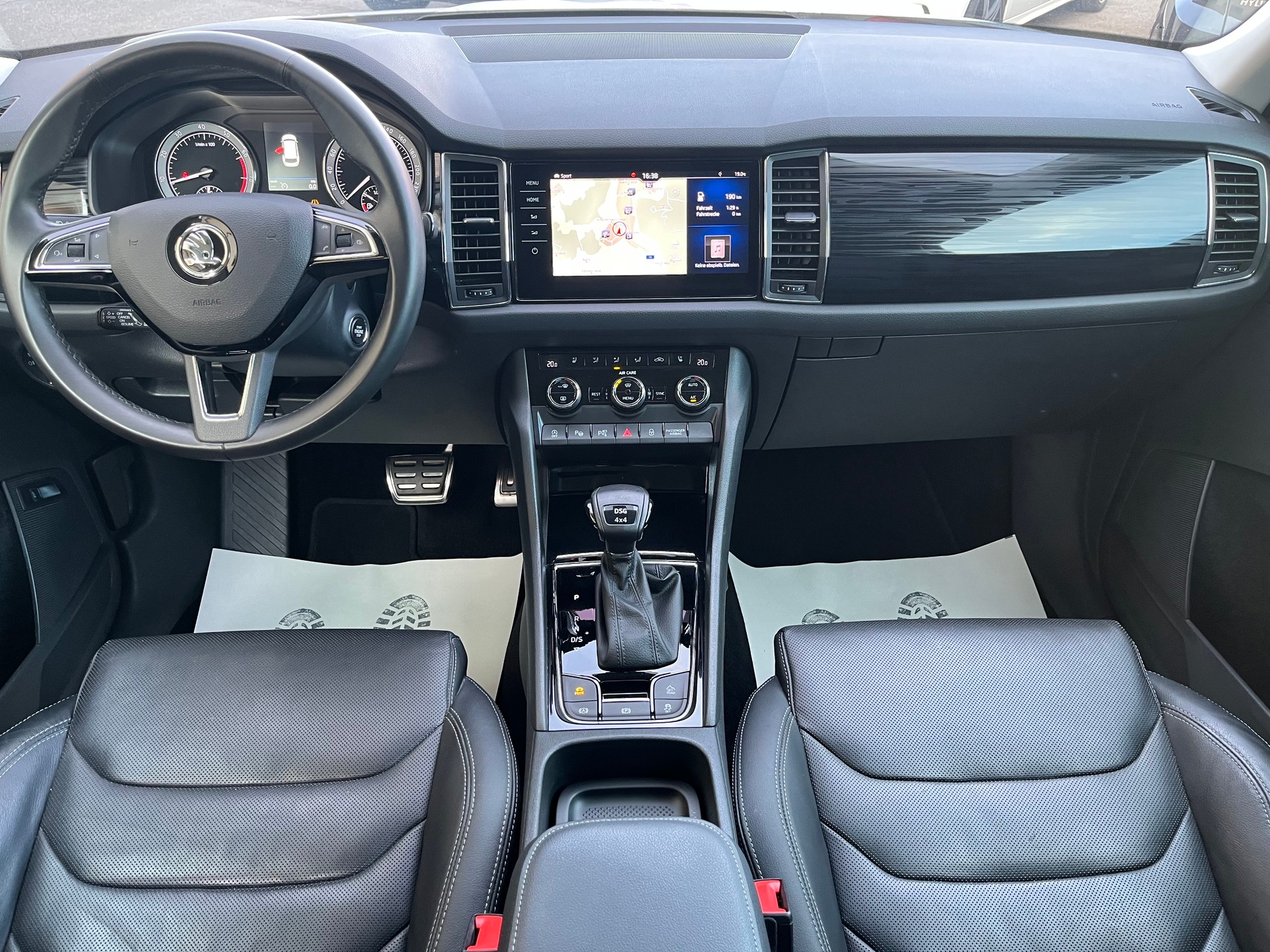 SKODA Kodiaq 2.0 TSI Style DSG 4x4 / Frisch ab MFK & Service / 1.Hand / Top Ausstattung / inkl. Garantie-image-7