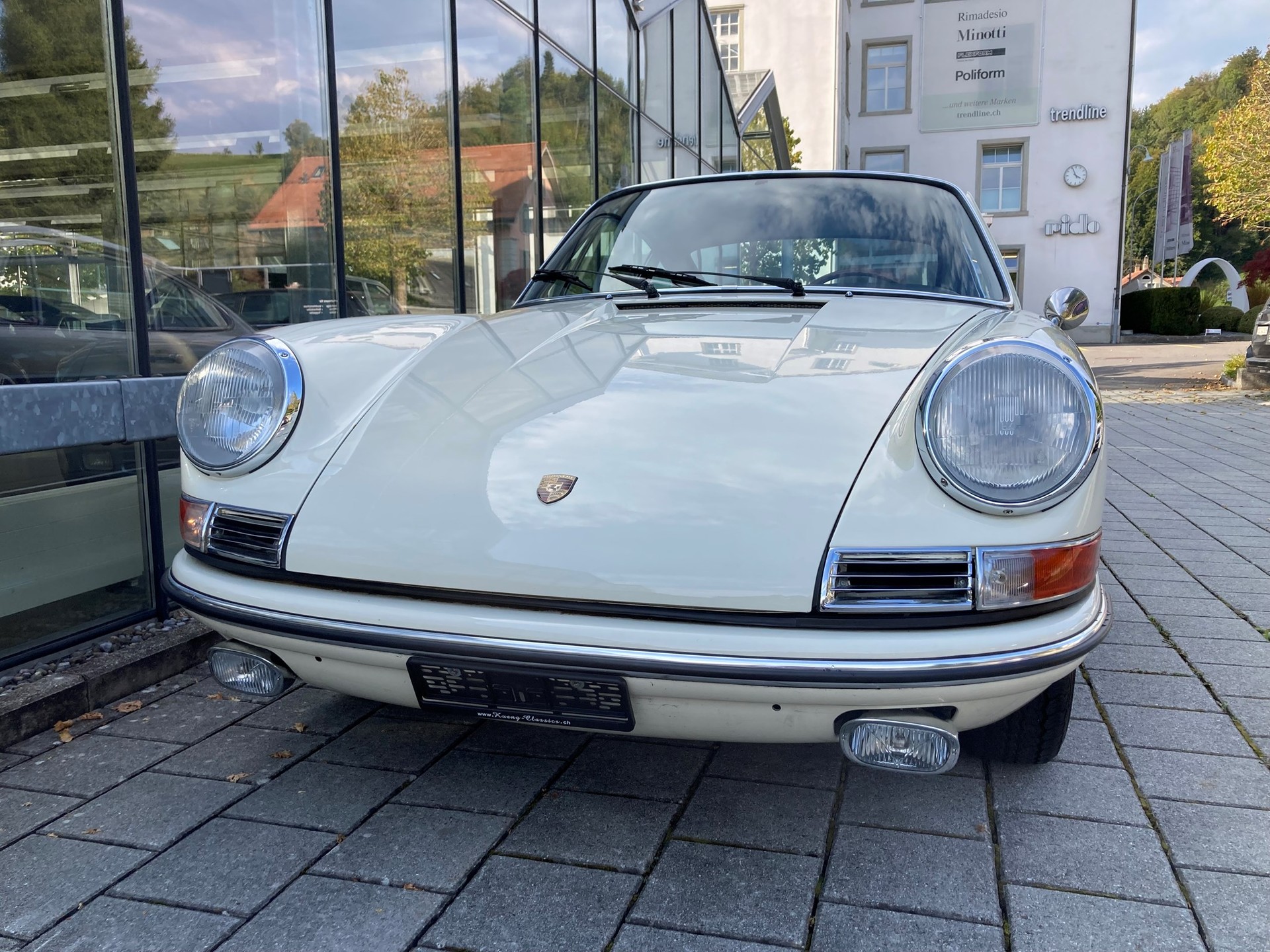 PORSCHE 911-image-1