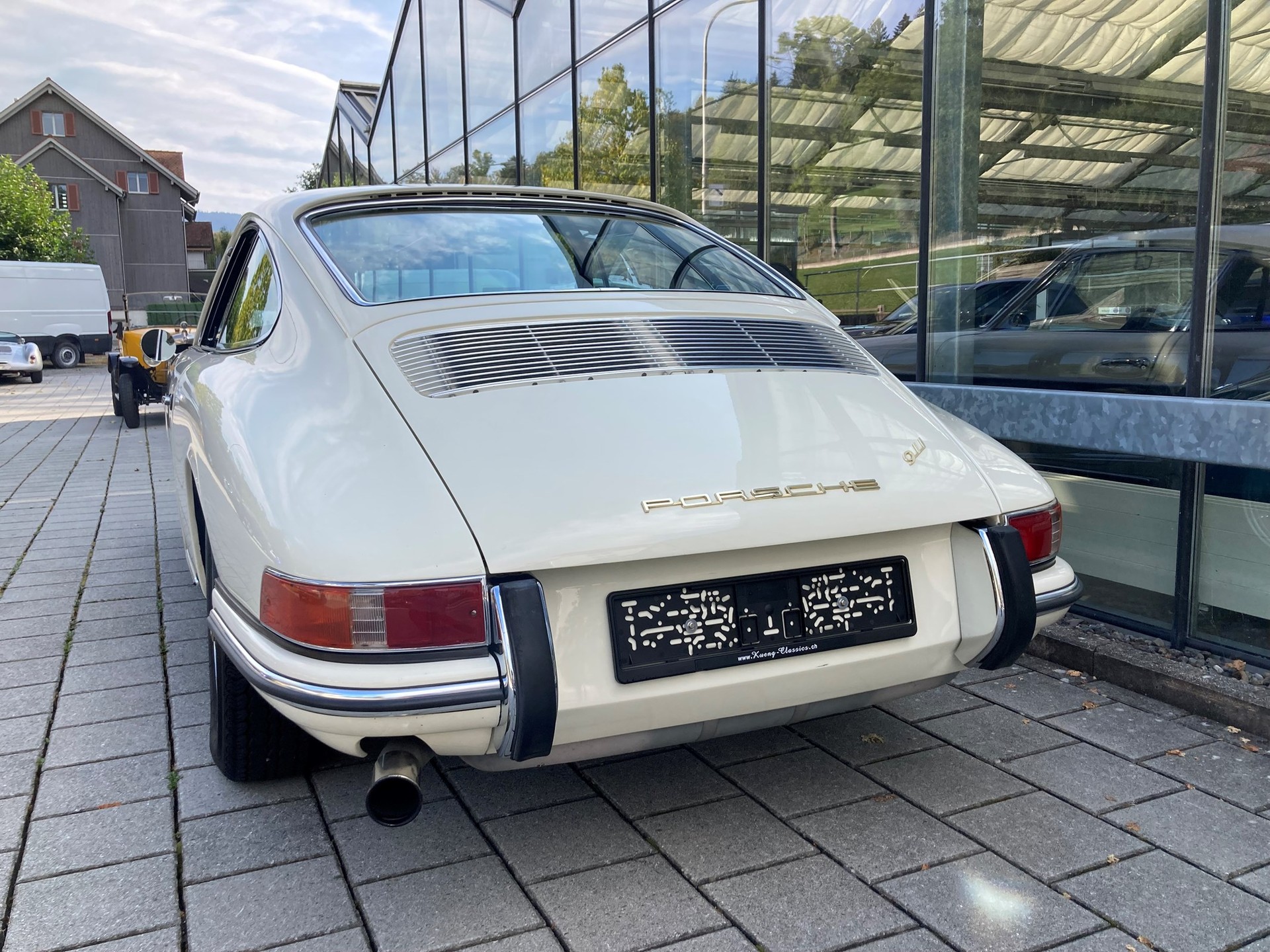 PORSCHE 911-image-3