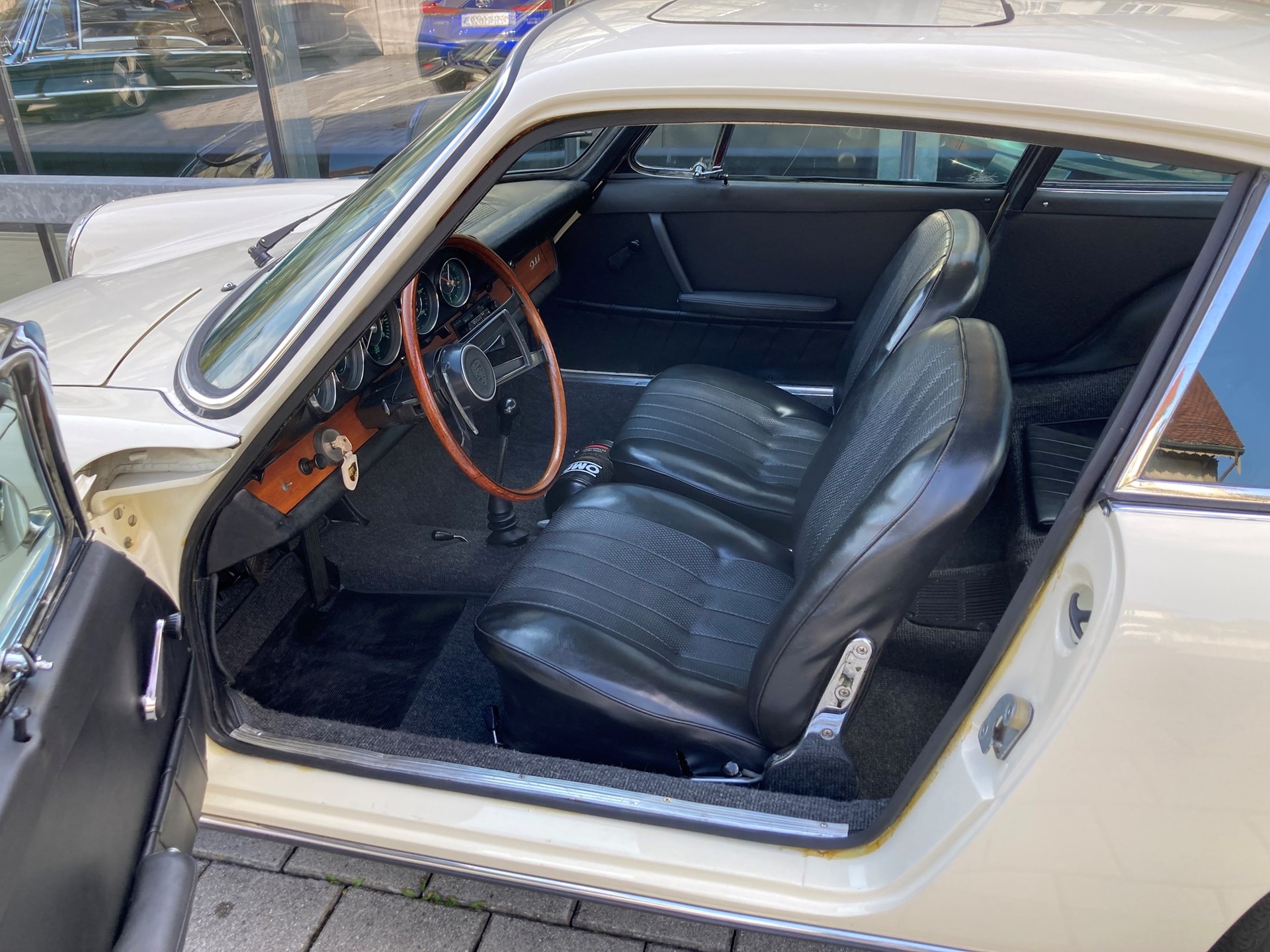 PORSCHE 911-image-4