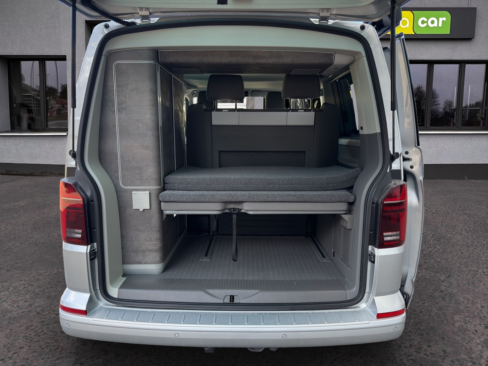 VW T6.1 California 2.0 TDI Ocean Edition Liberty DSG-image-23