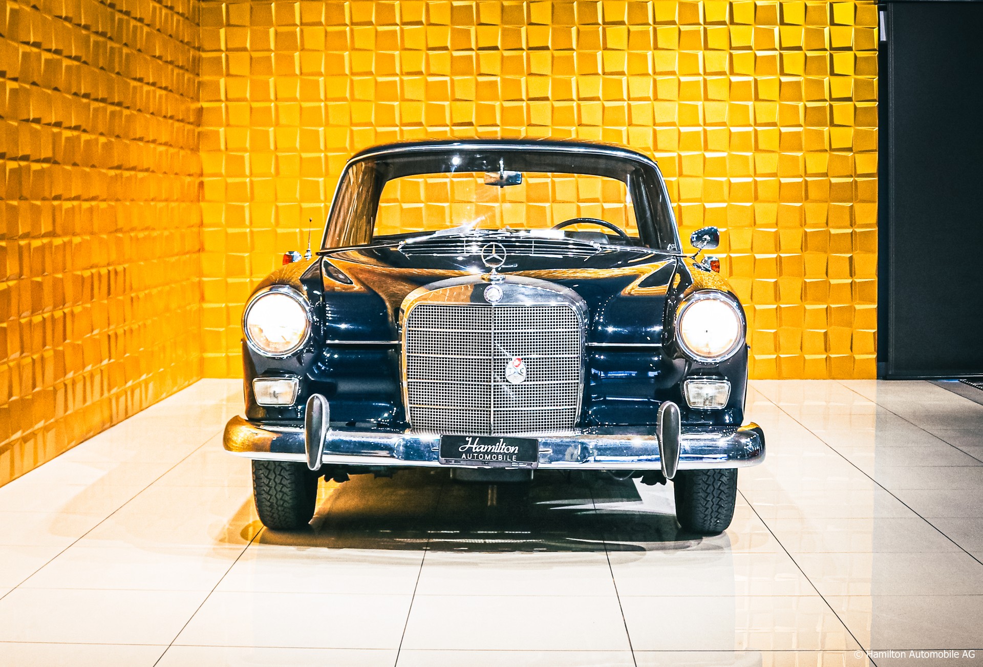 MERCEDES-BENZ 190 C-image-2