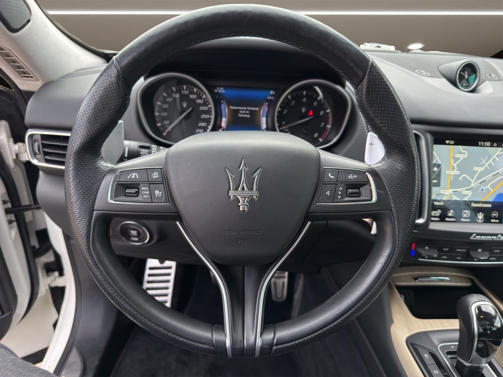 MASERATI LEVANTE S 3.0 V6-image-8