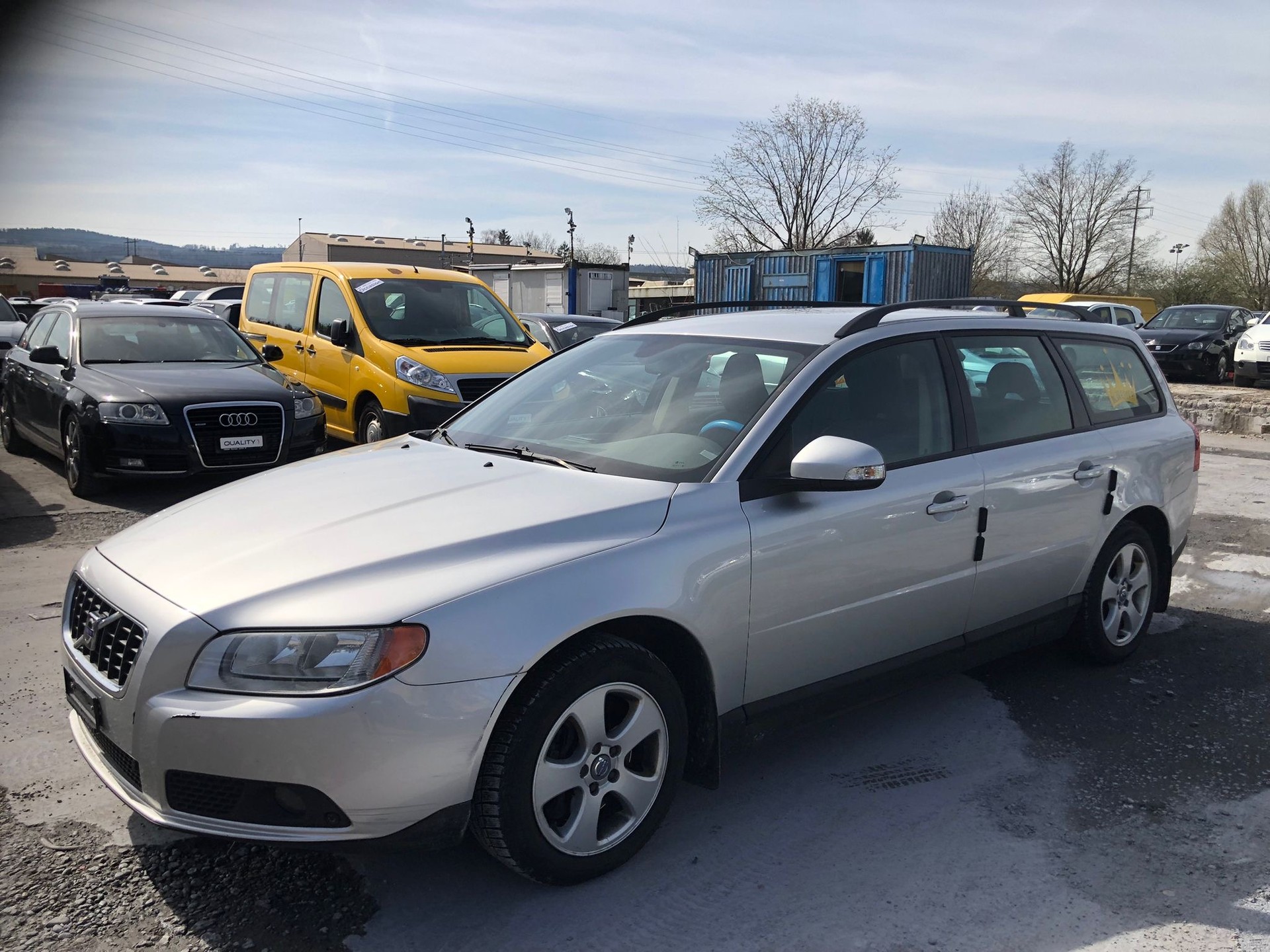 VOLVO V70 D5 AWD Ocean RaceGeartronic-image-2