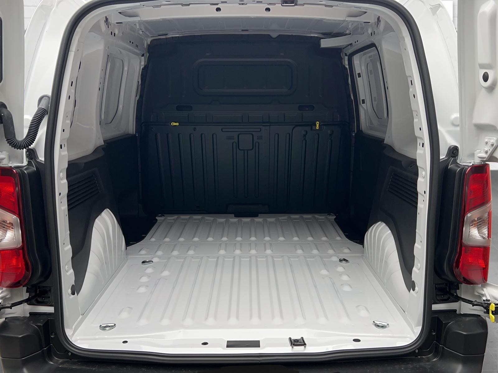FIAT E-Doblo Kaw. L1 50 kWh Easy Pro-image-6