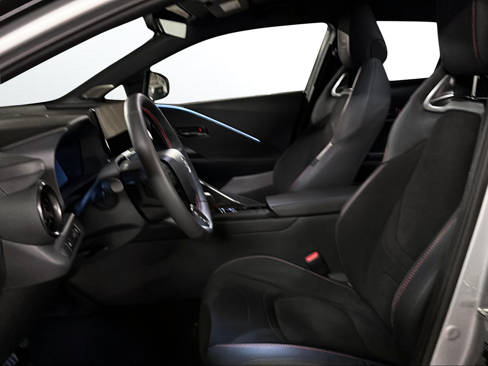TOYOTA C-HR 2.0 PHEV CVT GR Sport-image-5