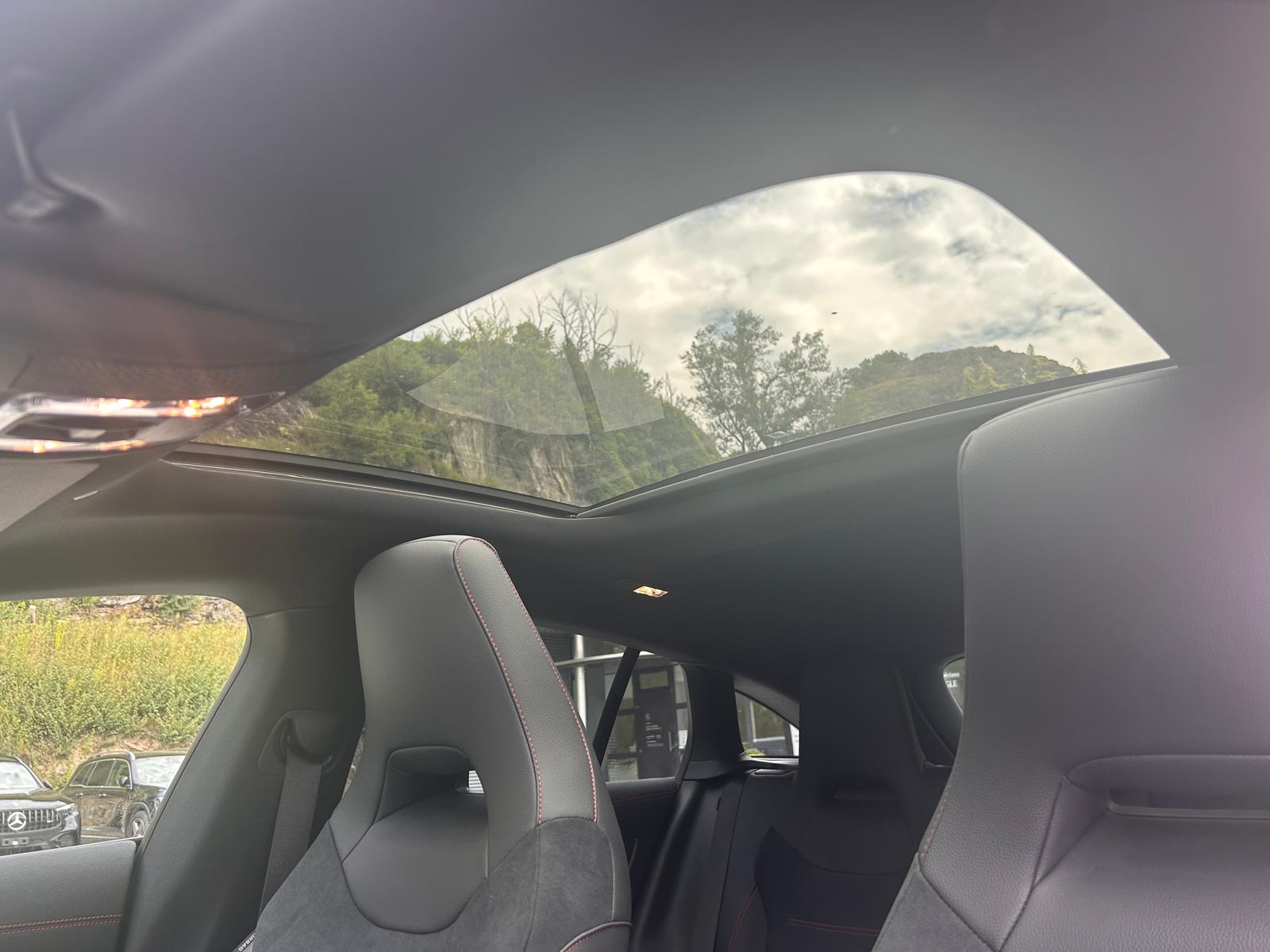 MERCEDES-BENZ CLA Shooting Brake 250 4Matic 8G-DCT-image-9