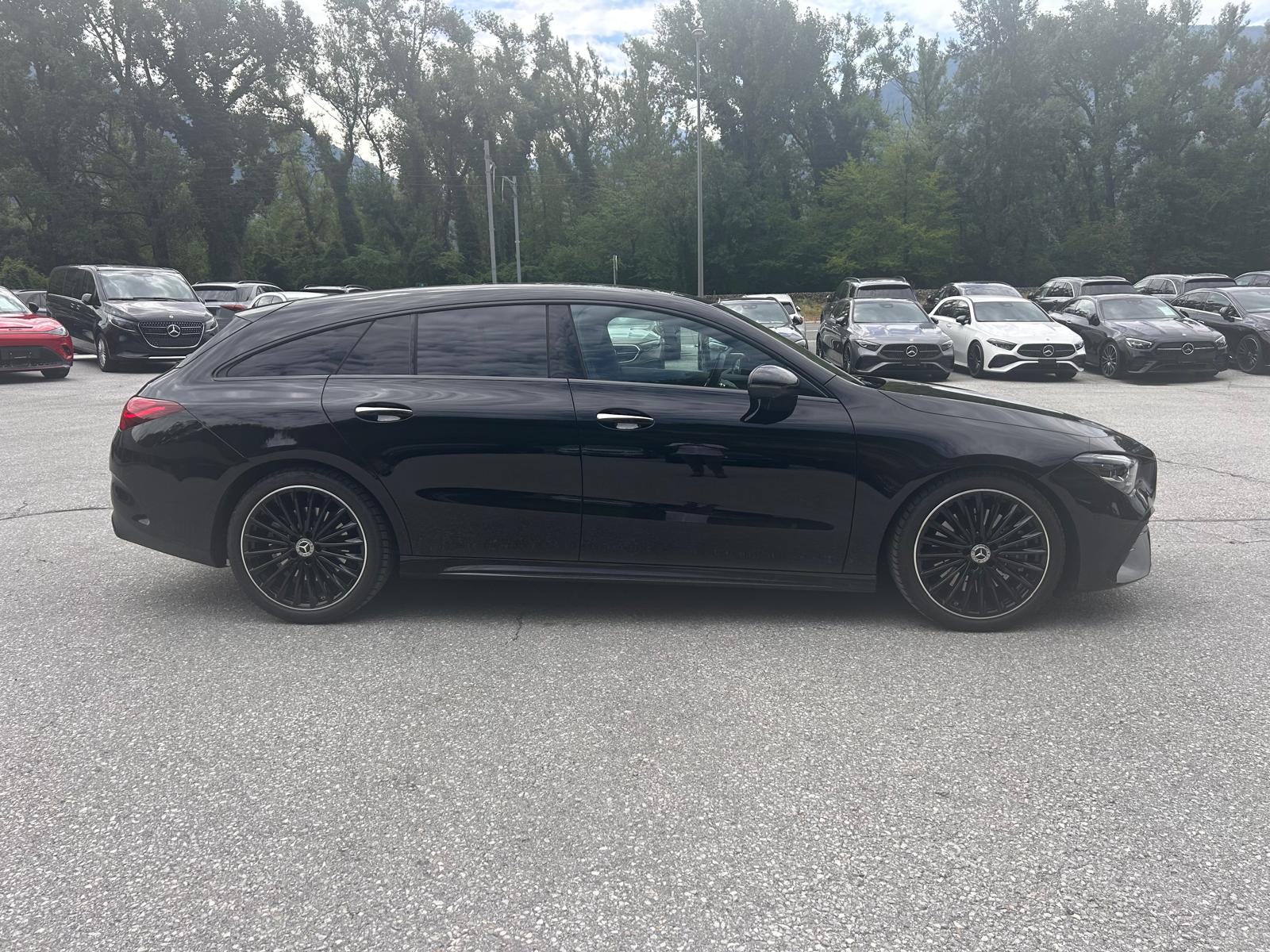 MERCEDES-BENZ CLA Shooting Brake 250 4Matic 8G-DCT-image-4