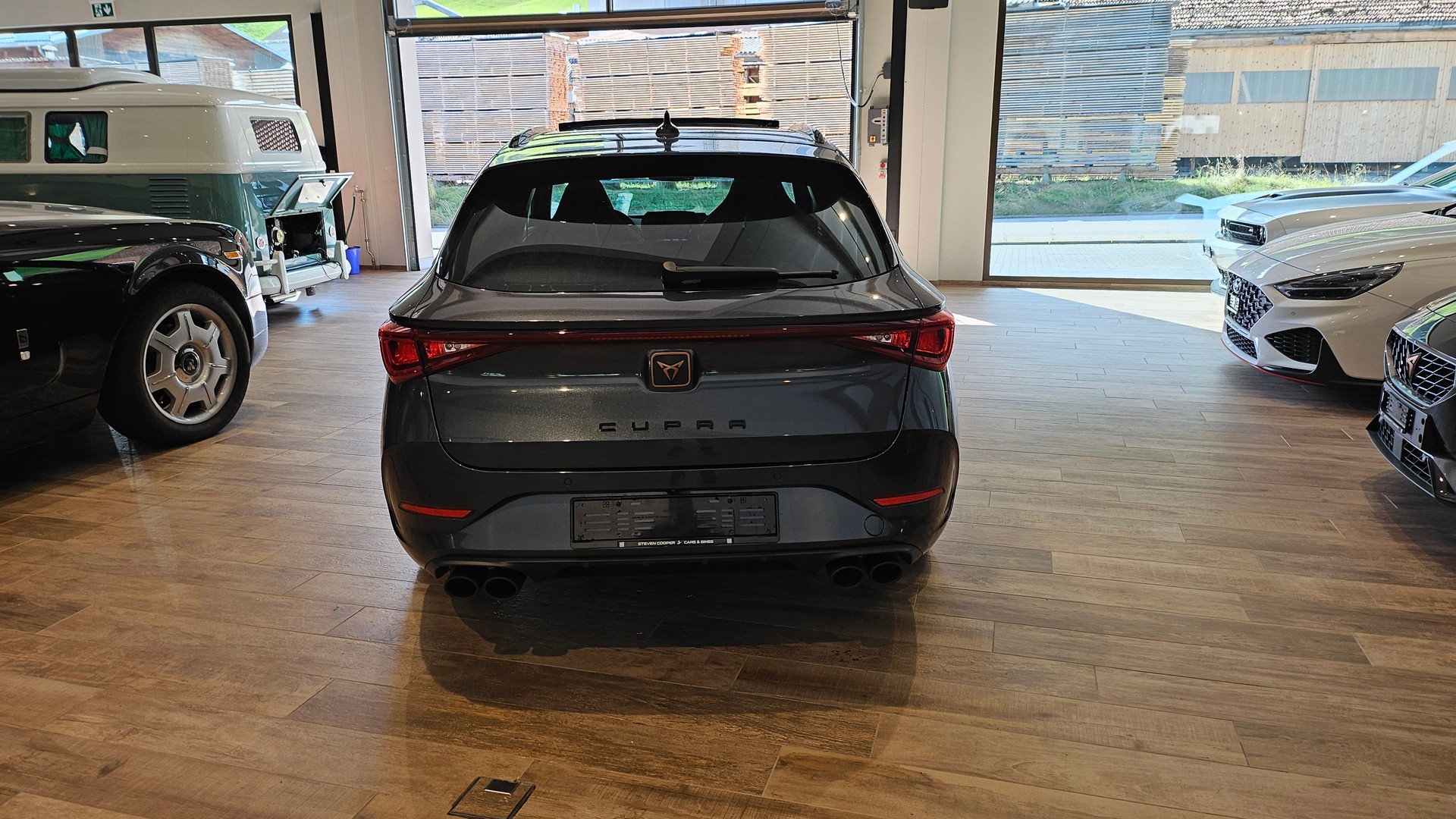 CUPRA LEON ST 2.0 TSI VZ DSG 4Drive-image-10