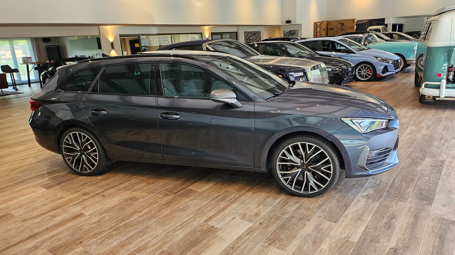 CUPRA LEON ST 2.0 TSI VZ DSG 4Drive-image-6