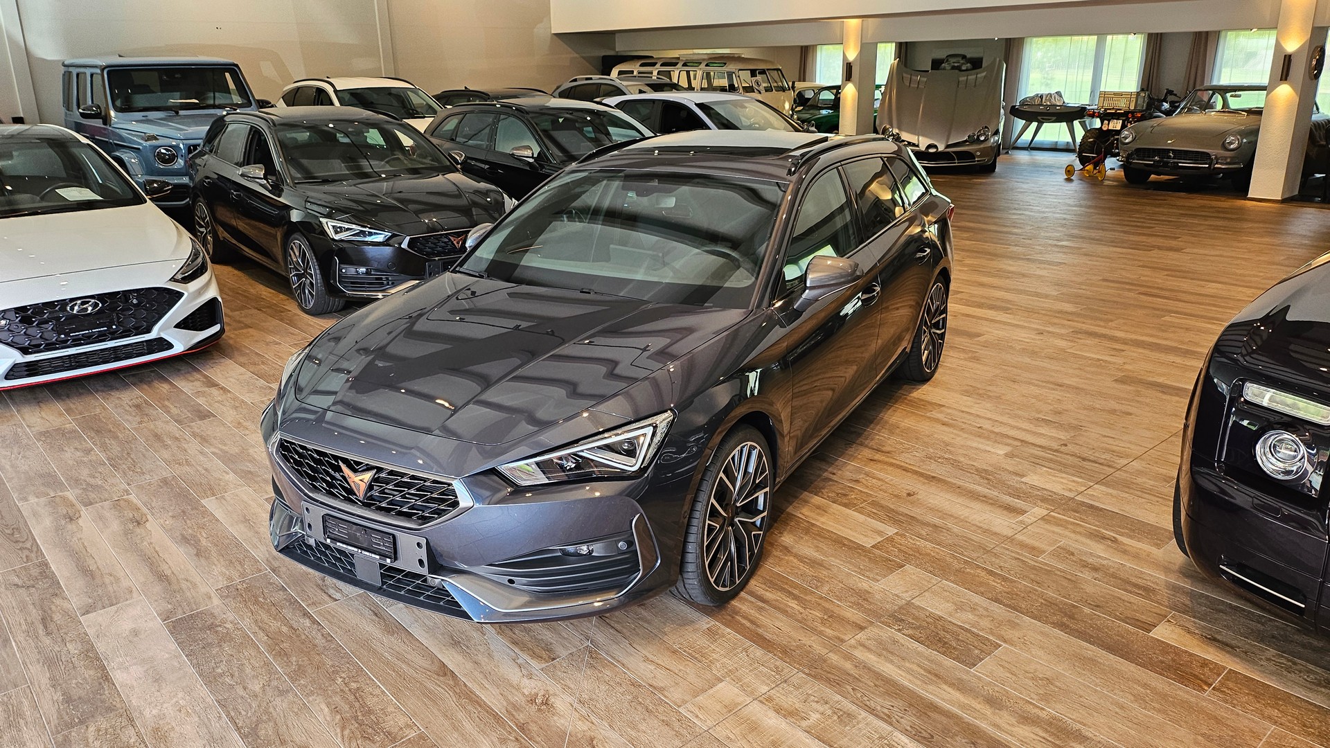 CUPRA LEON ST 2.0 TSI VZ DSG 4Drive-image-1
