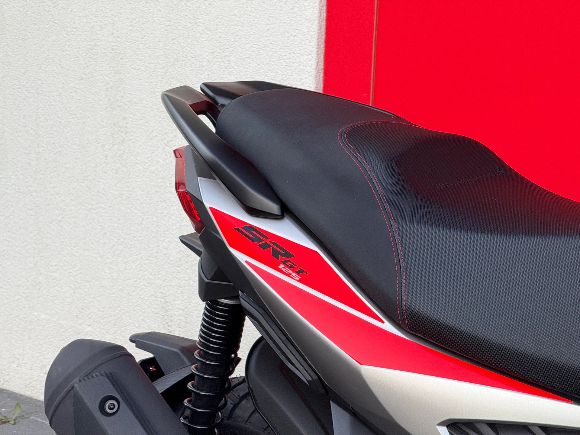 APRILIA SR 125 GT Sport ABS E5+-image-8
