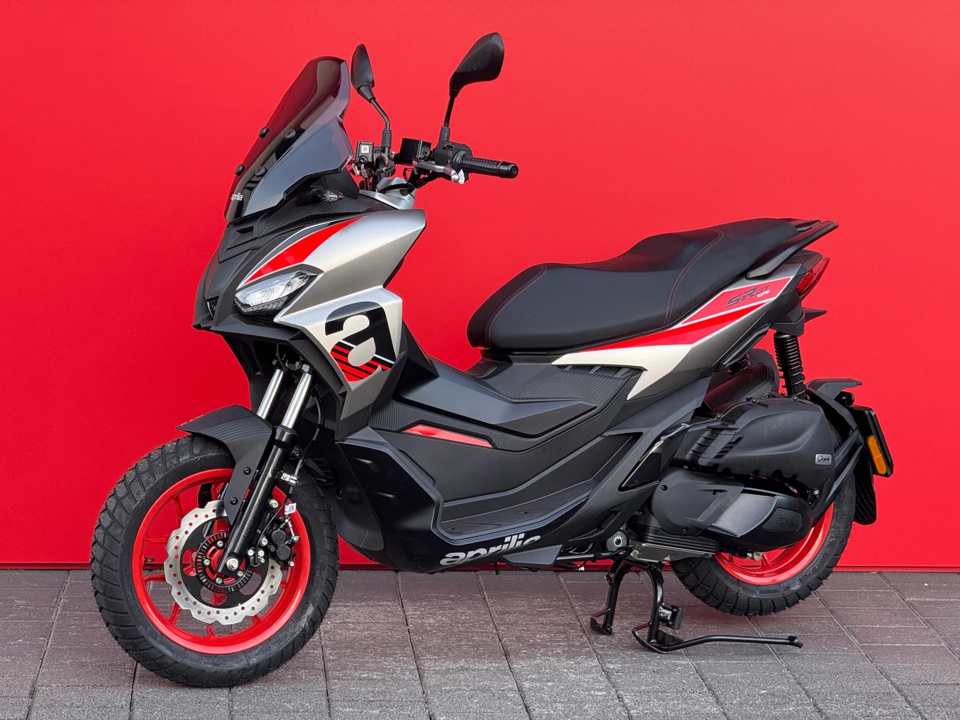 APRILIA SR 125 GT Sport ABS E5+-image-6