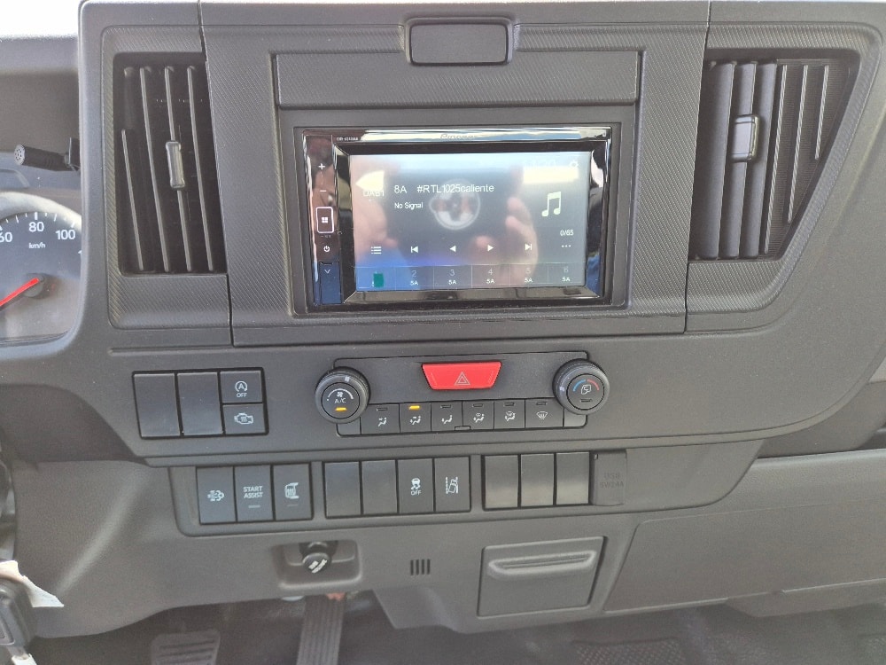 ISUZU M 27 E-image-10
