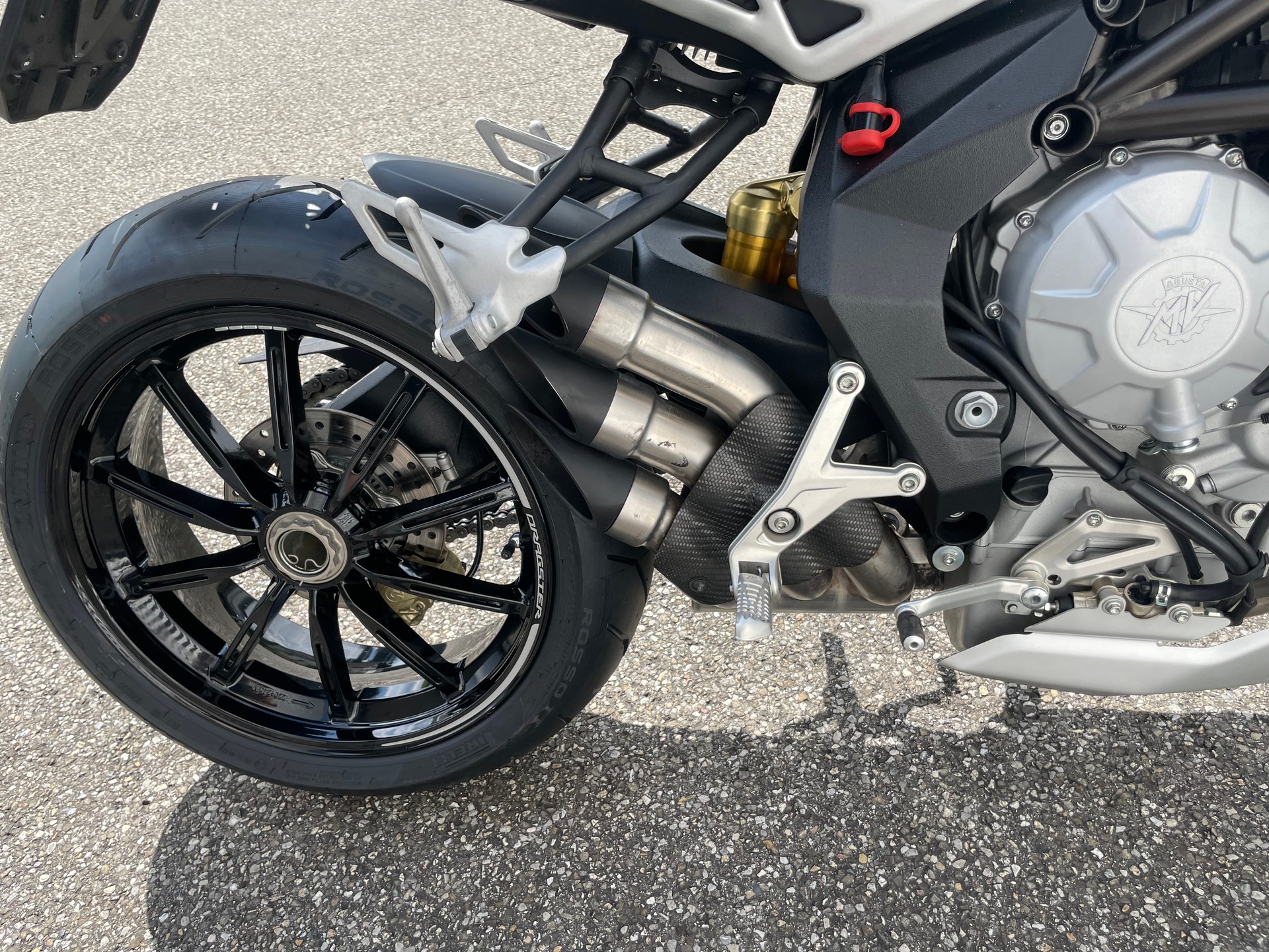 MV AGUSTA Dragster 800 ABS-image-5