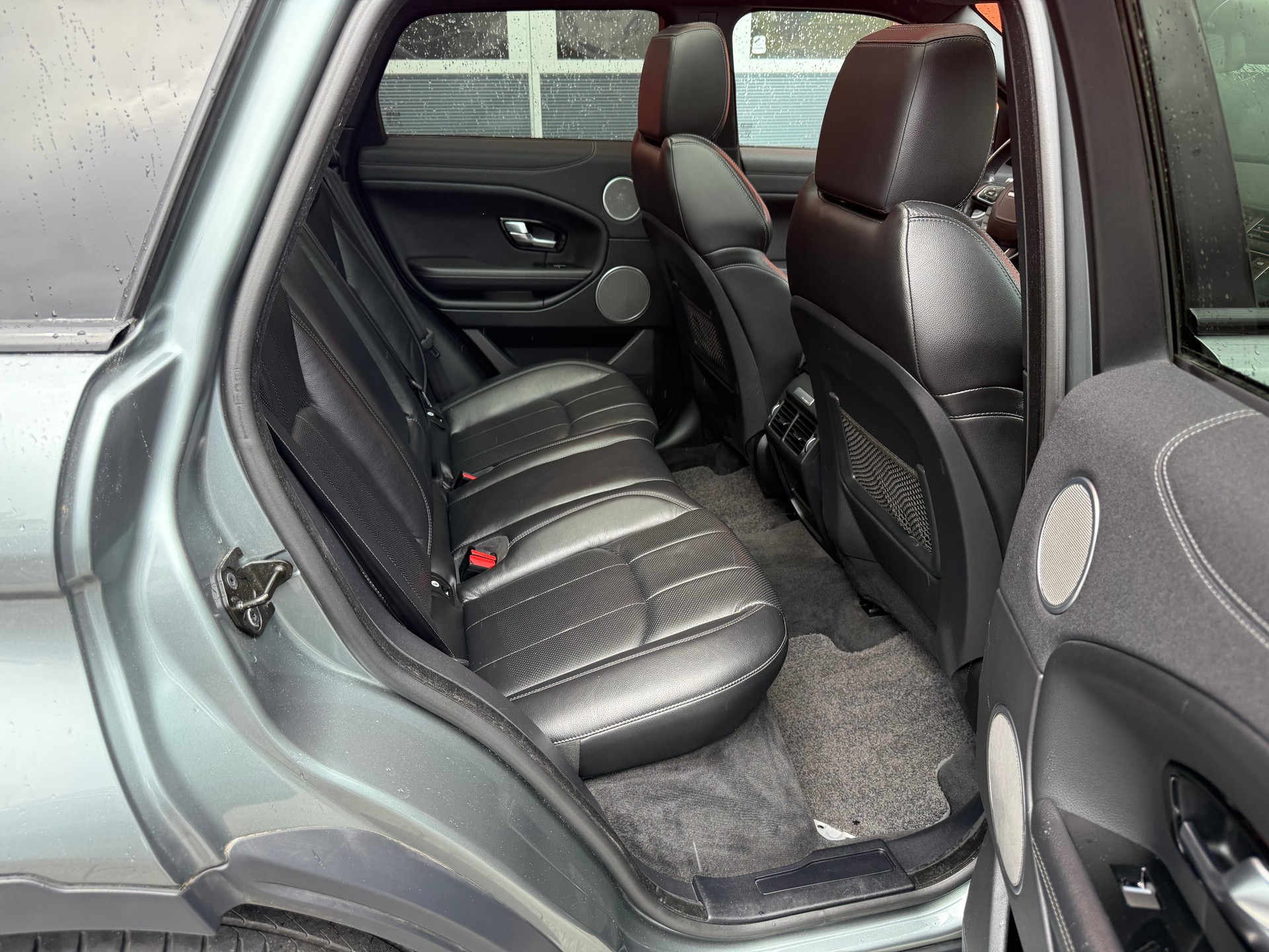LAND ROVER Range Rover Evoque 2.0 Si4 HSE Dynamic AT9-image-12