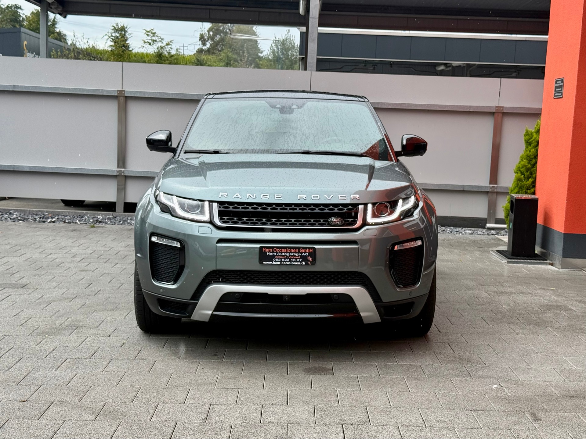LAND ROVER Range Rover Evoque 2.0 Si4 HSE Dynamic AT9-image-0