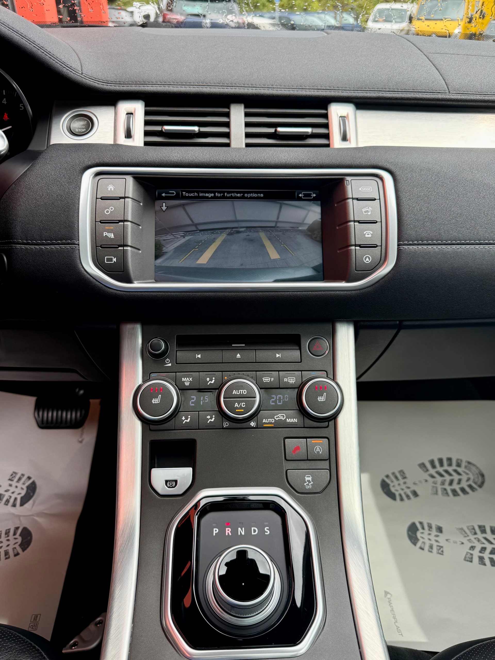 LAND ROVER Range Rover Evoque 2.0 Si4 HSE Dynamic AT9-image-7