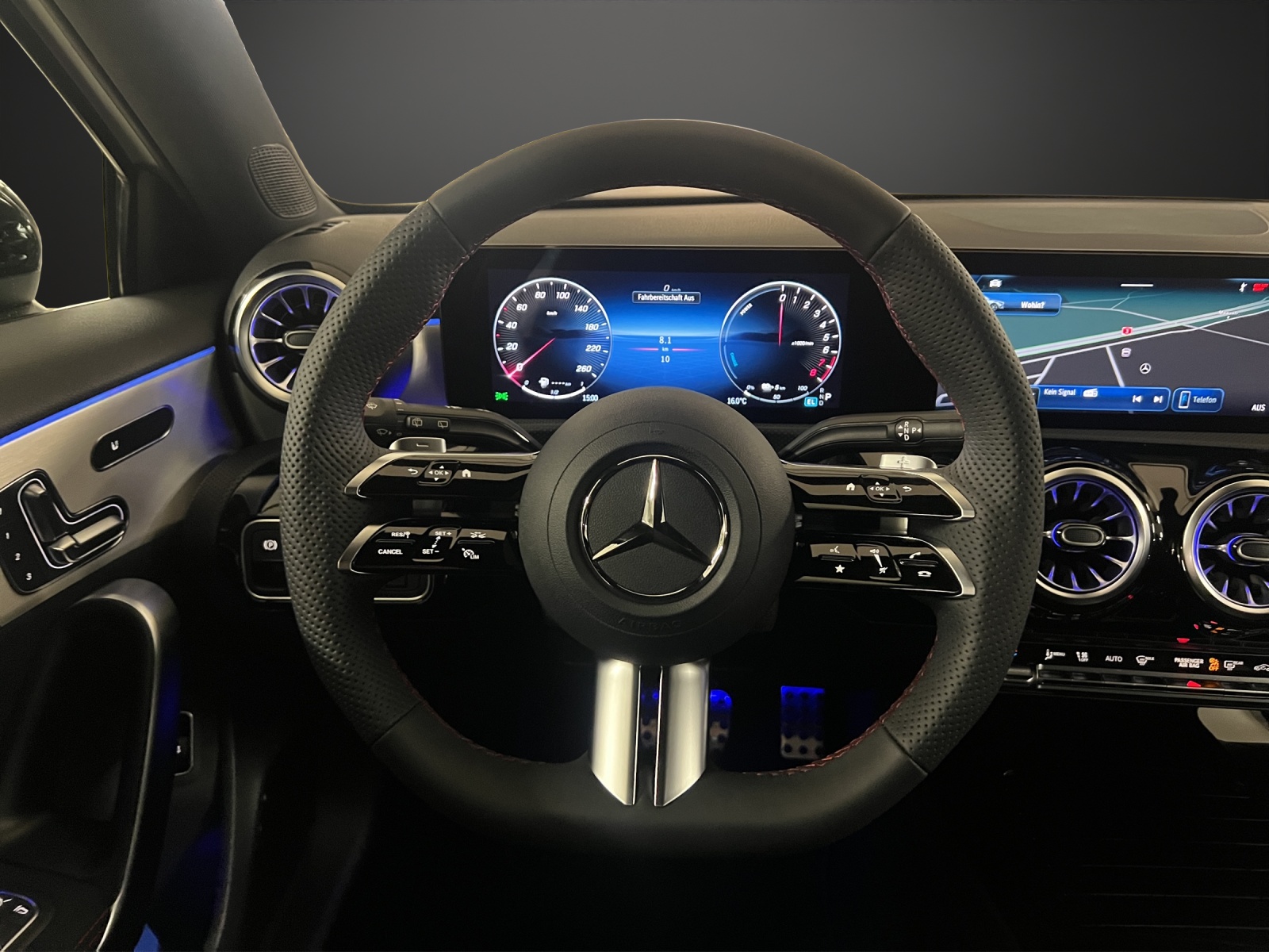 MERCEDES-BENZ A 250 e EQ Star 8G-DCT-image-10
