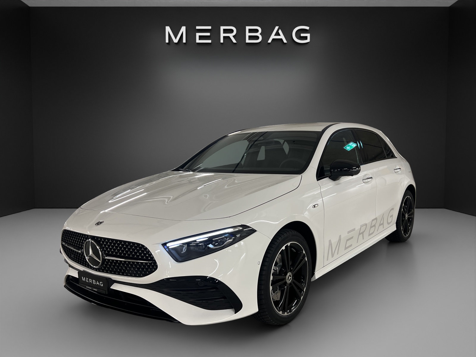 MERCEDES-BENZ A 250 e EQ Star 8G-DCT-image-2