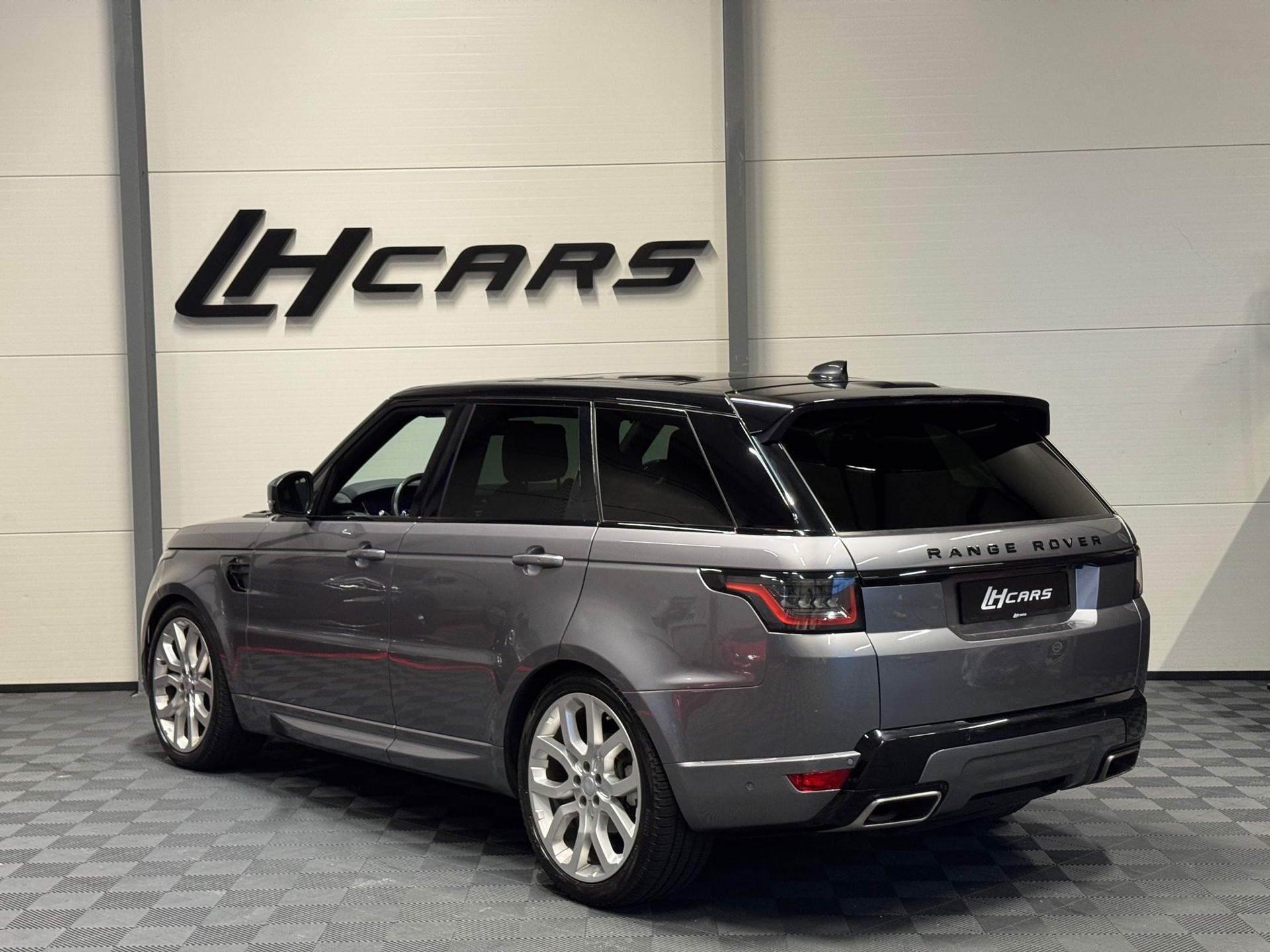 LAND ROVER Range Rover Sport 3.0 I6D HSE Dynamic-image-2