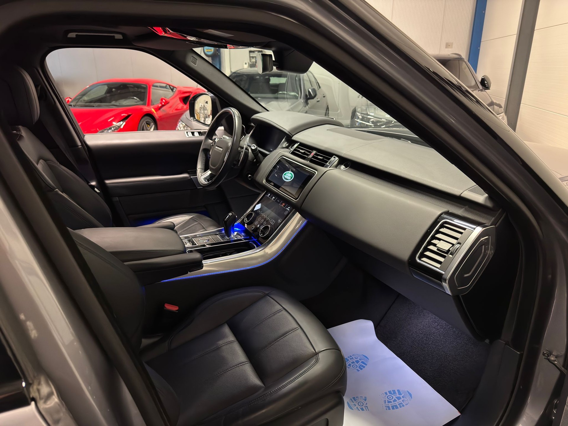 LAND ROVER Range Rover Sport 3.0 I6D HSE Dynamic-image-11
