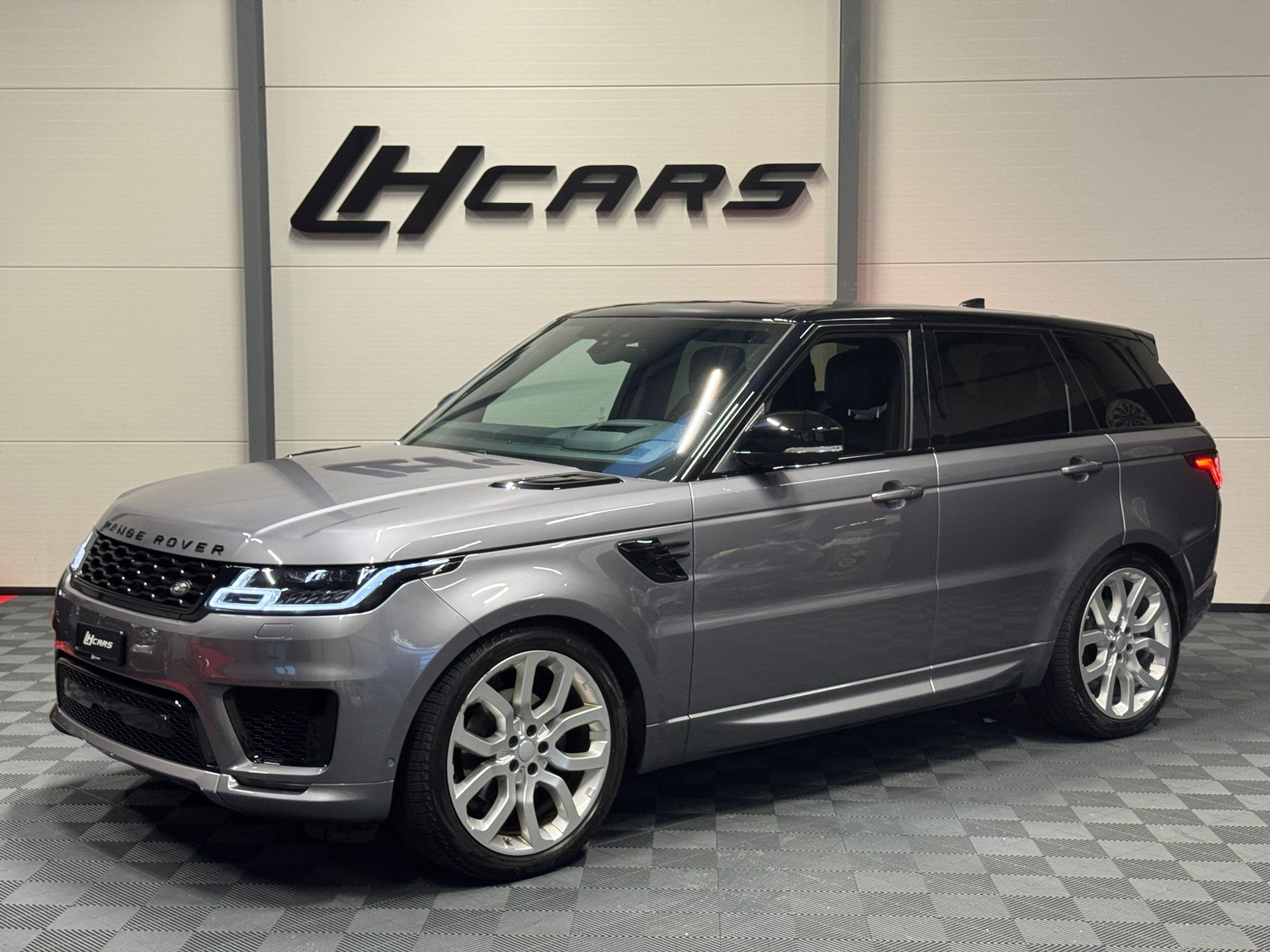 LAND ROVER Range Rover Sport 3.0 I6D HSE Dynamic-image-0
