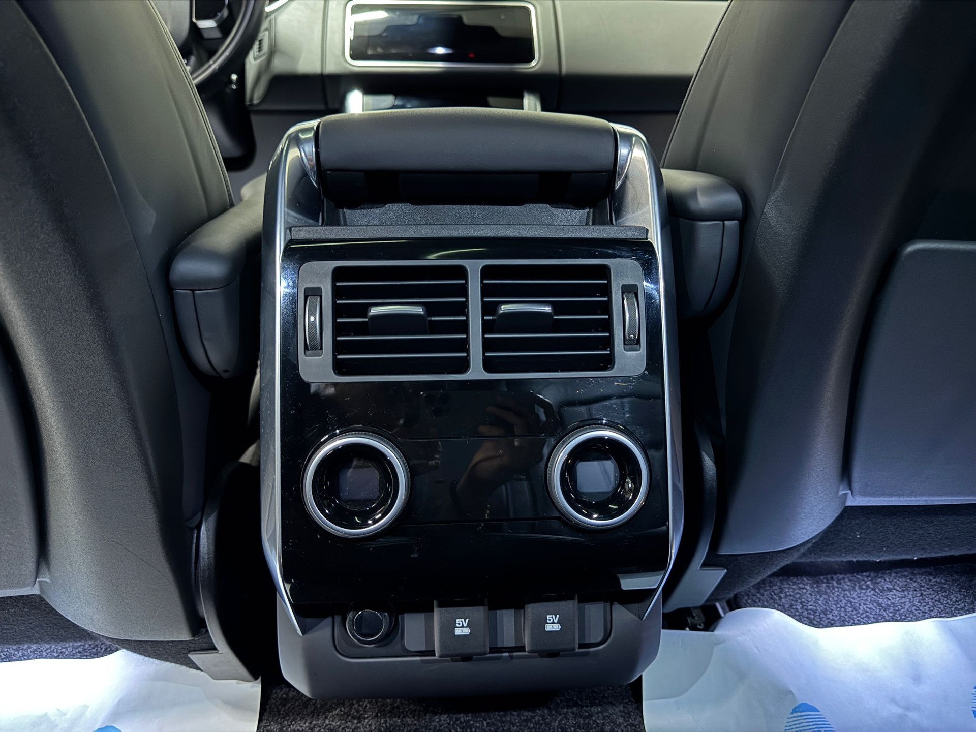 LAND ROVER Range Rover Sport 3.0 I6D HSE Dynamic-image-9