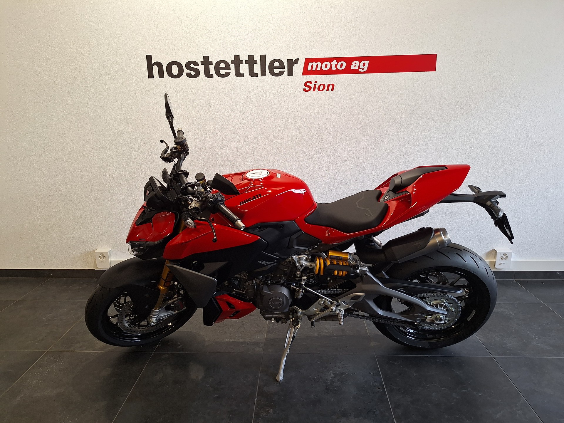 DUCATI Streetfighter V2 S-image-4