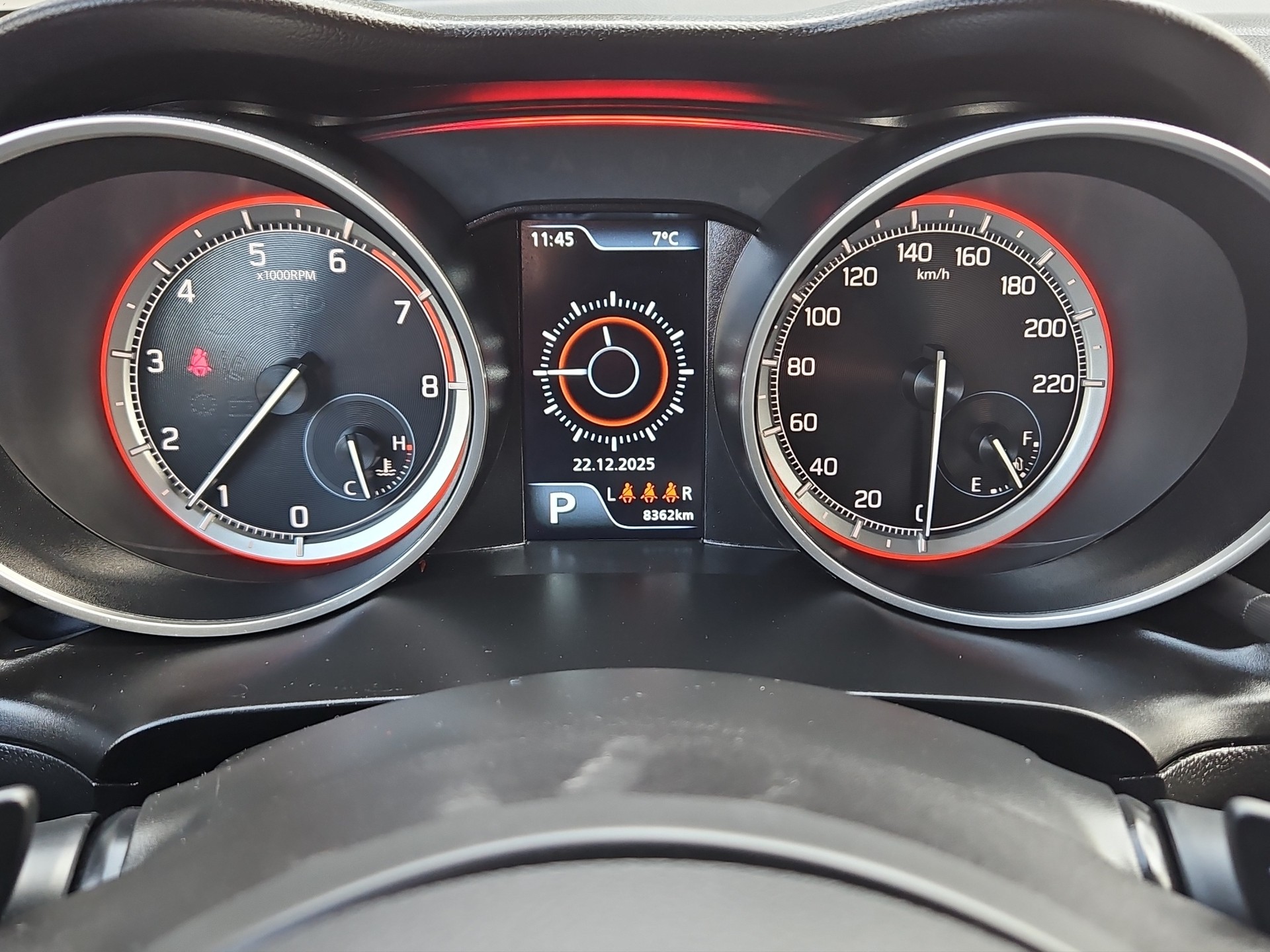 SUZUKI Swift 1.2i Swiss Edition Top Hybrid-image-14