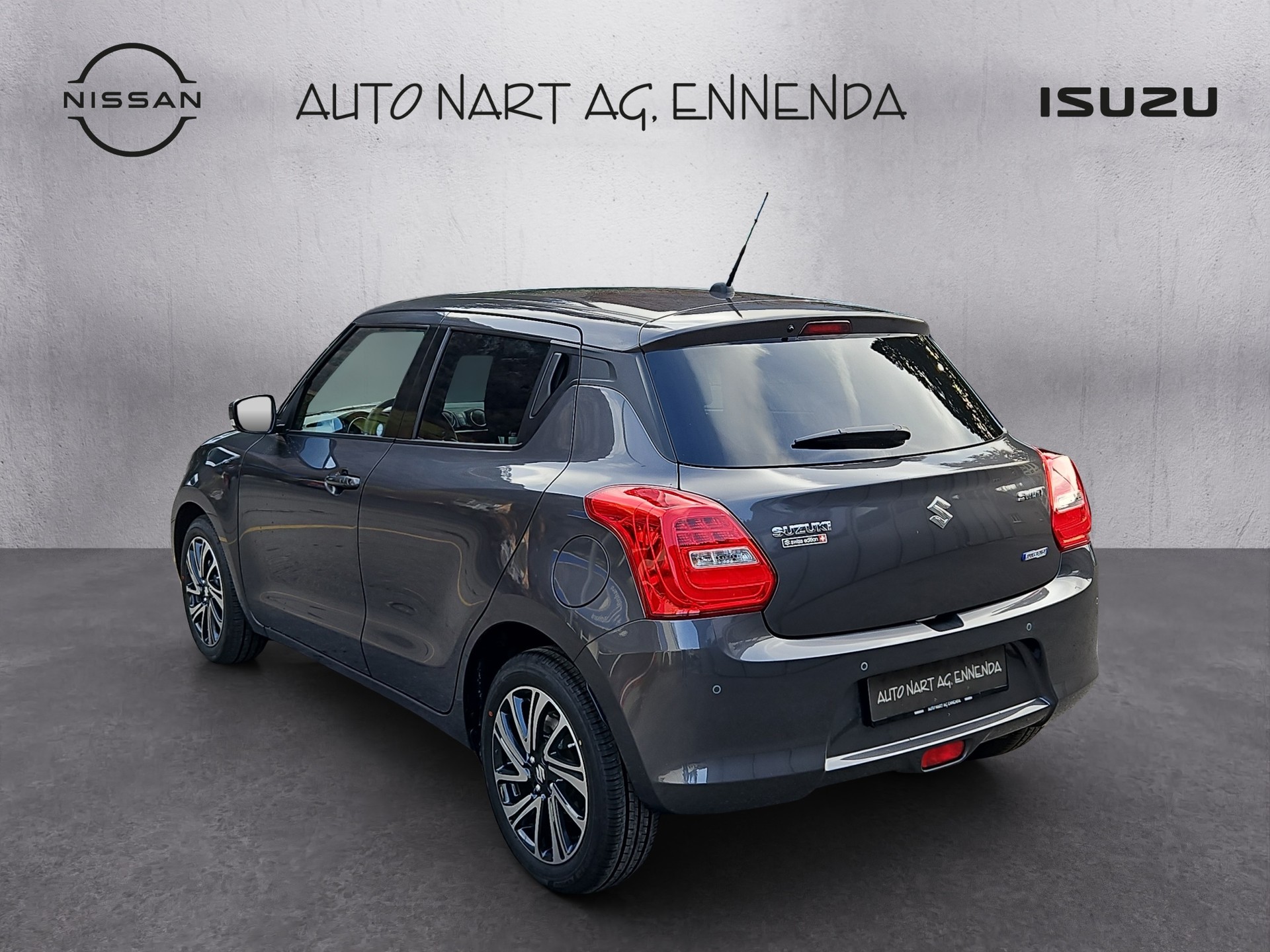 SUZUKI Swift 1.2i Swiss Edition Top Hybrid-image-2