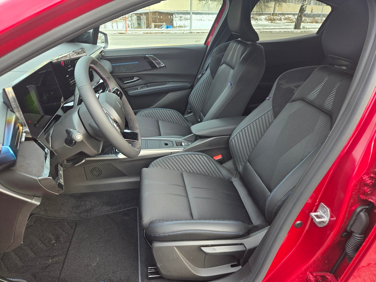 RENAULT Clio 1.8 E-Tech esprit Alpine-image-6
