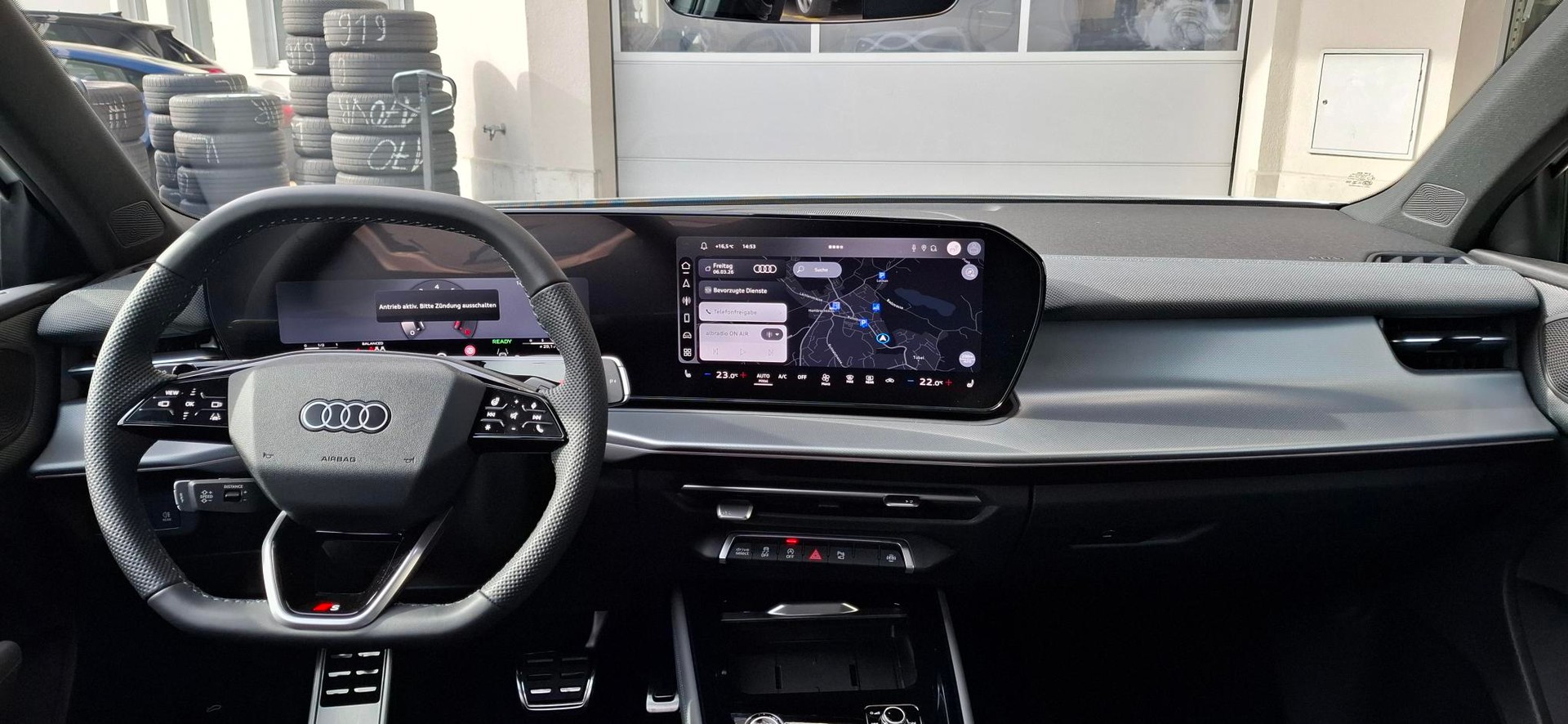 AUDI Q3 SUV 110 kW TFSI S tronic-image-10