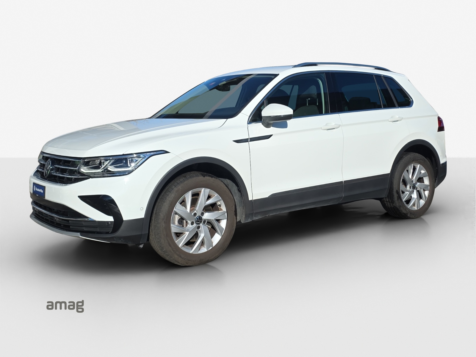 VW Tiguan 2.0 TDI SCR Elegance 4Motion DSG-image-0