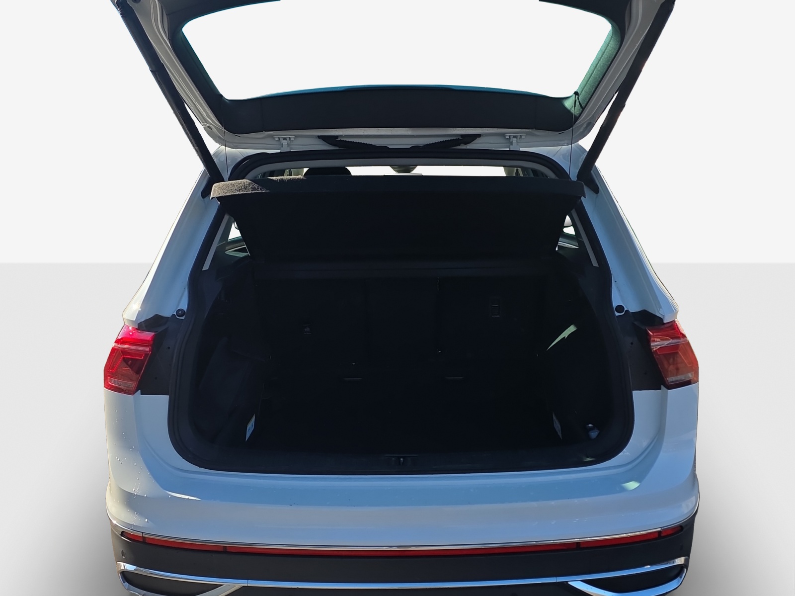 VW Tiguan 2.0 TDI SCR Elegance 4Motion DSG-image-12