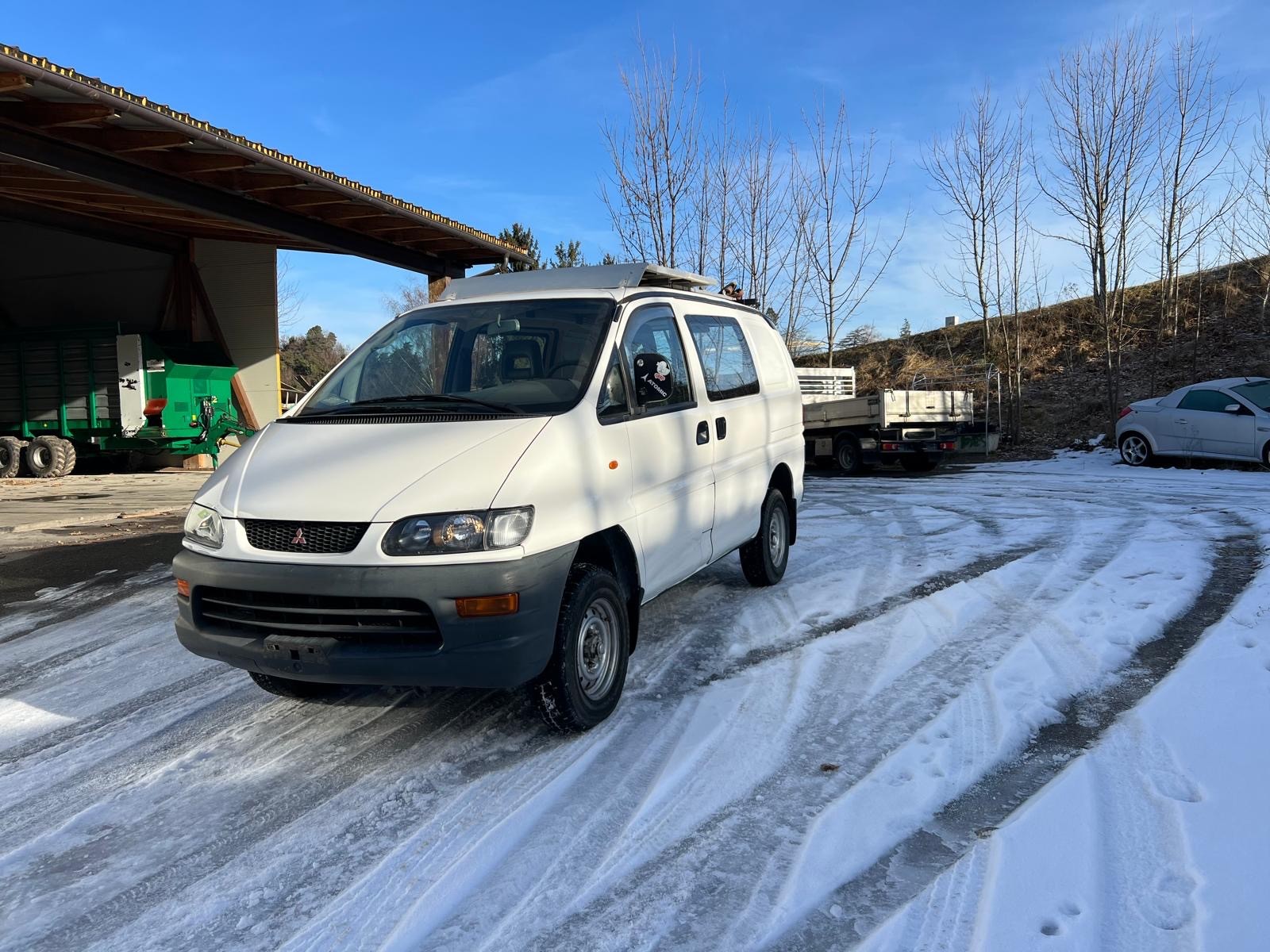 MITSUBISHI L 400 4x4 2.5TD-image-1