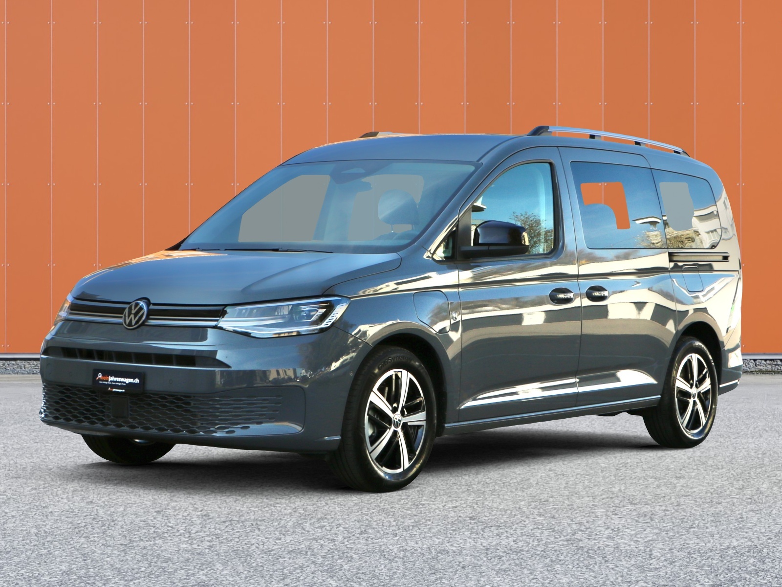 VW Caddy Maxi 1.5 TSI Plug in Hybrid Style DSG-image-0