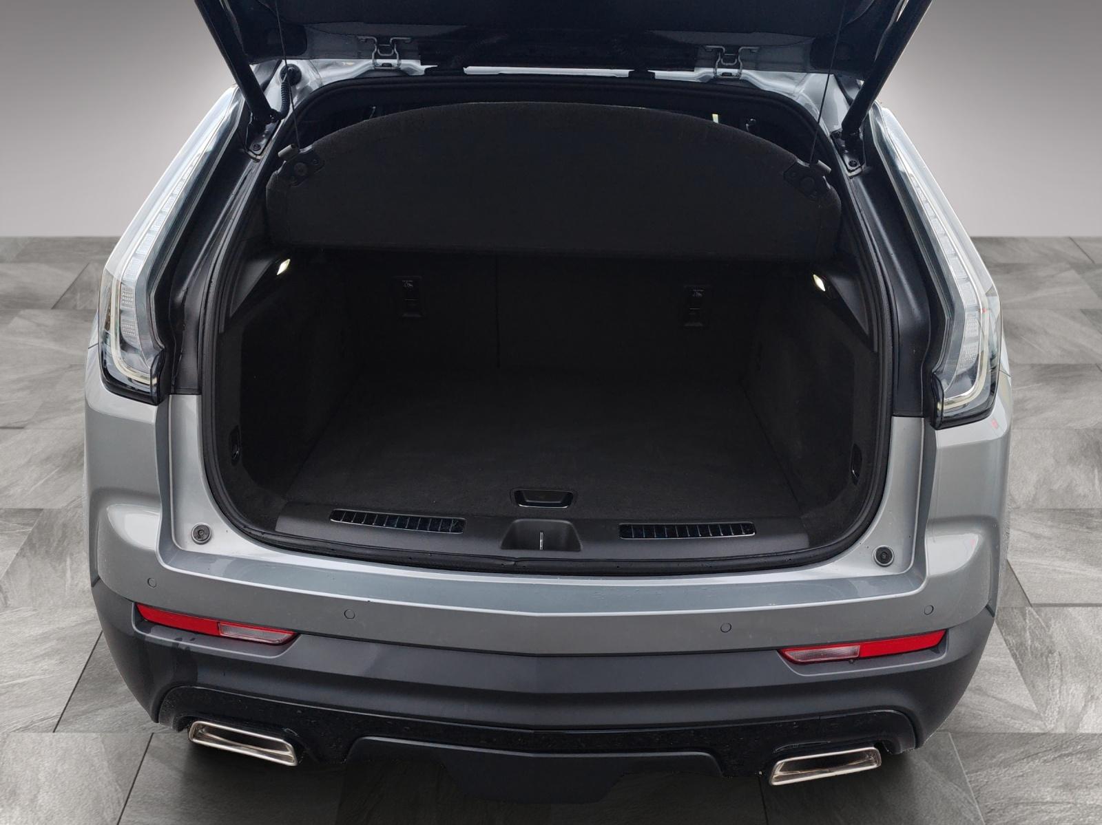 CADILLAC XT4 2.0 T Sport AWD-image-16