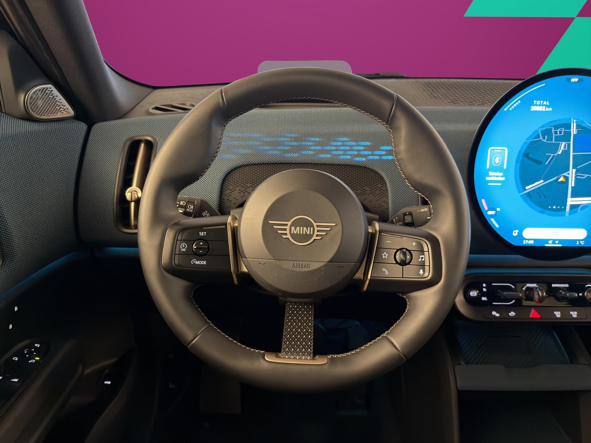 MINI Countryman C-image-13