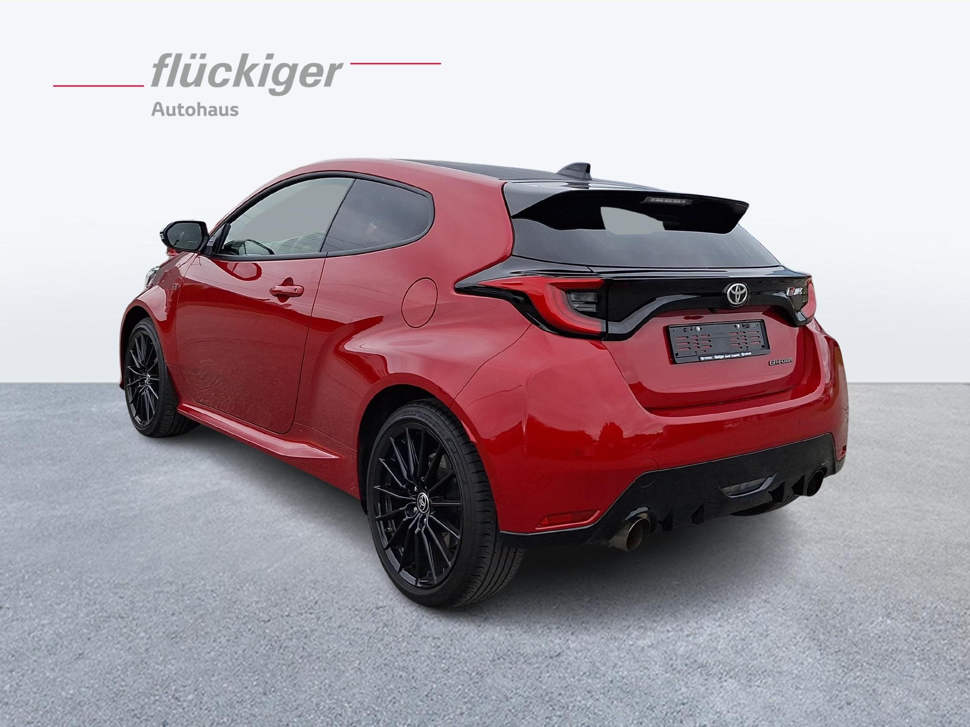 TOYOTA GR Yaris 1.6 Turbo Sport 4x4-image-2