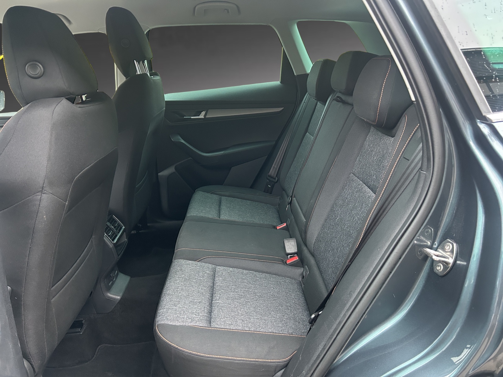SKODA Karoq 2.0 TDI CR Clever 4x4 DSG-image-6