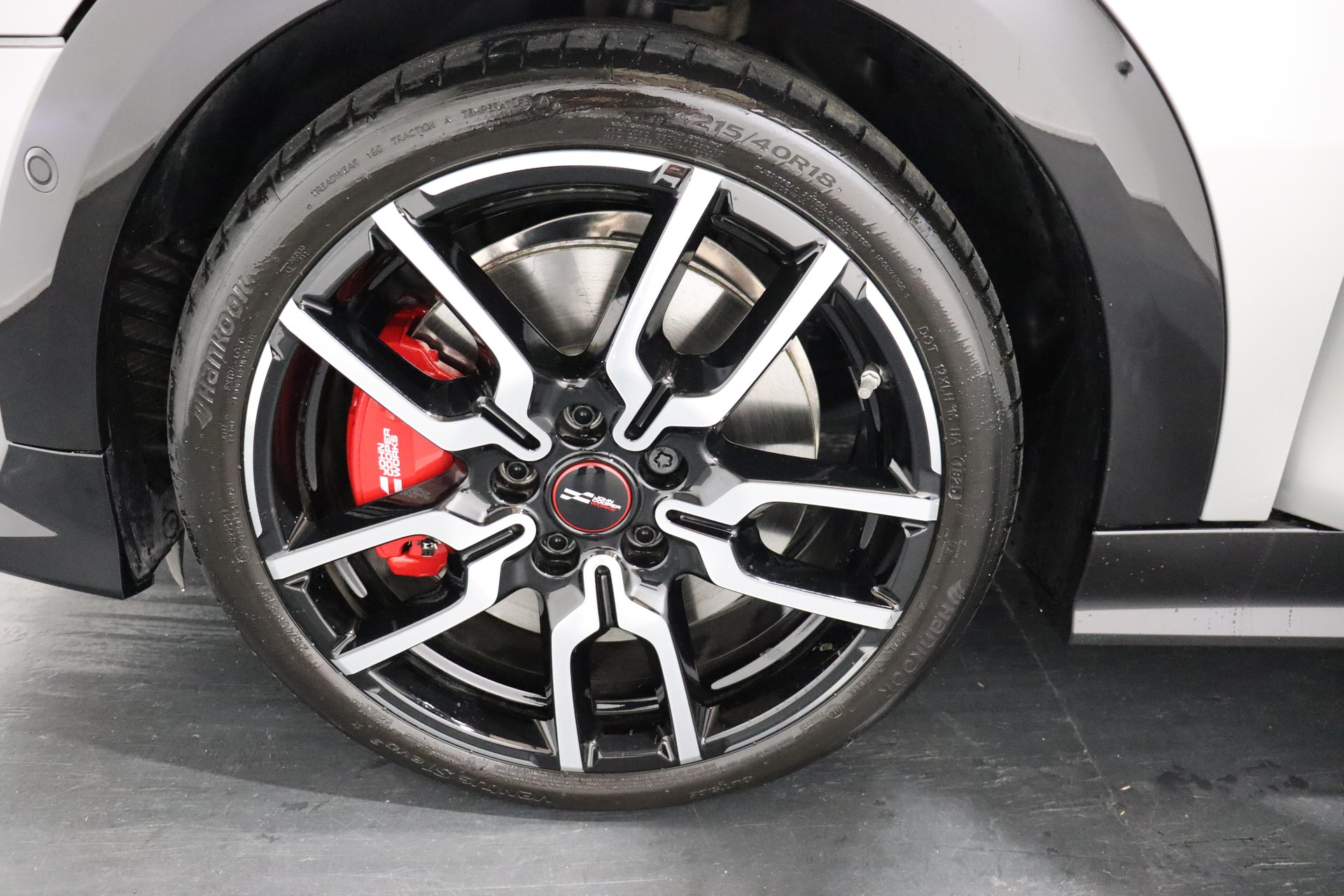 MINI F66 2.0i John Cooper Works-image-5