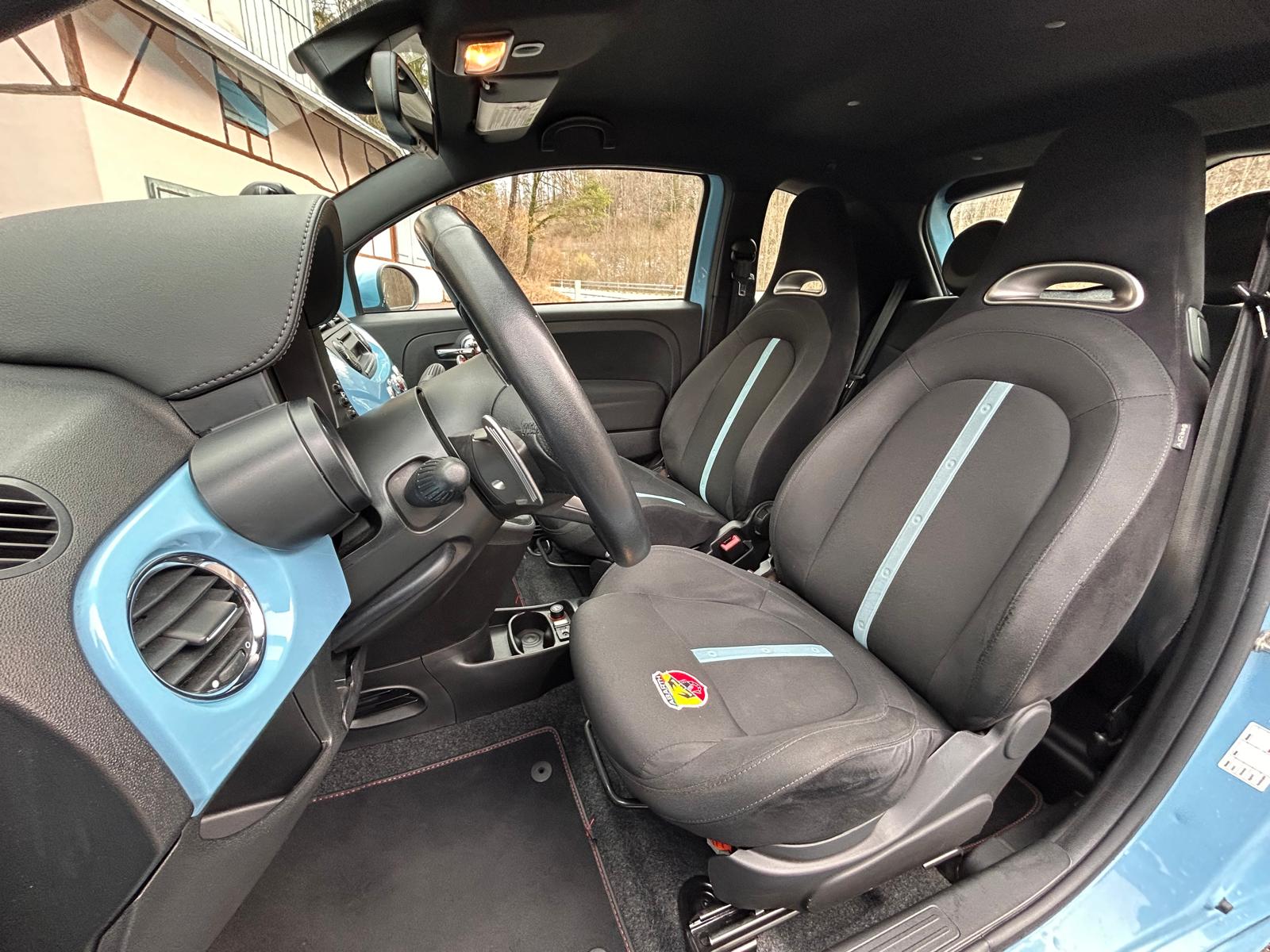FIAT 500 1.4 16V Turbo Abarth Dualogic-image-13