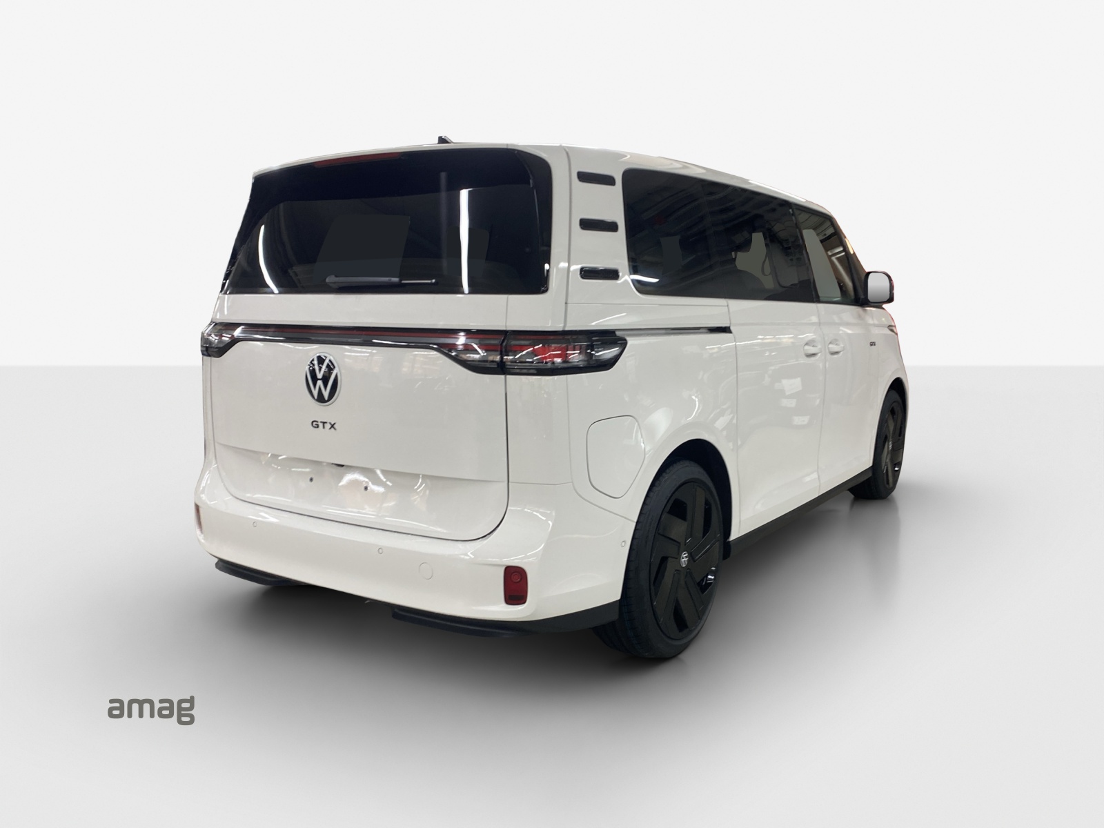 VW ID.Buzz NWB GTX 4 Motion-image-4