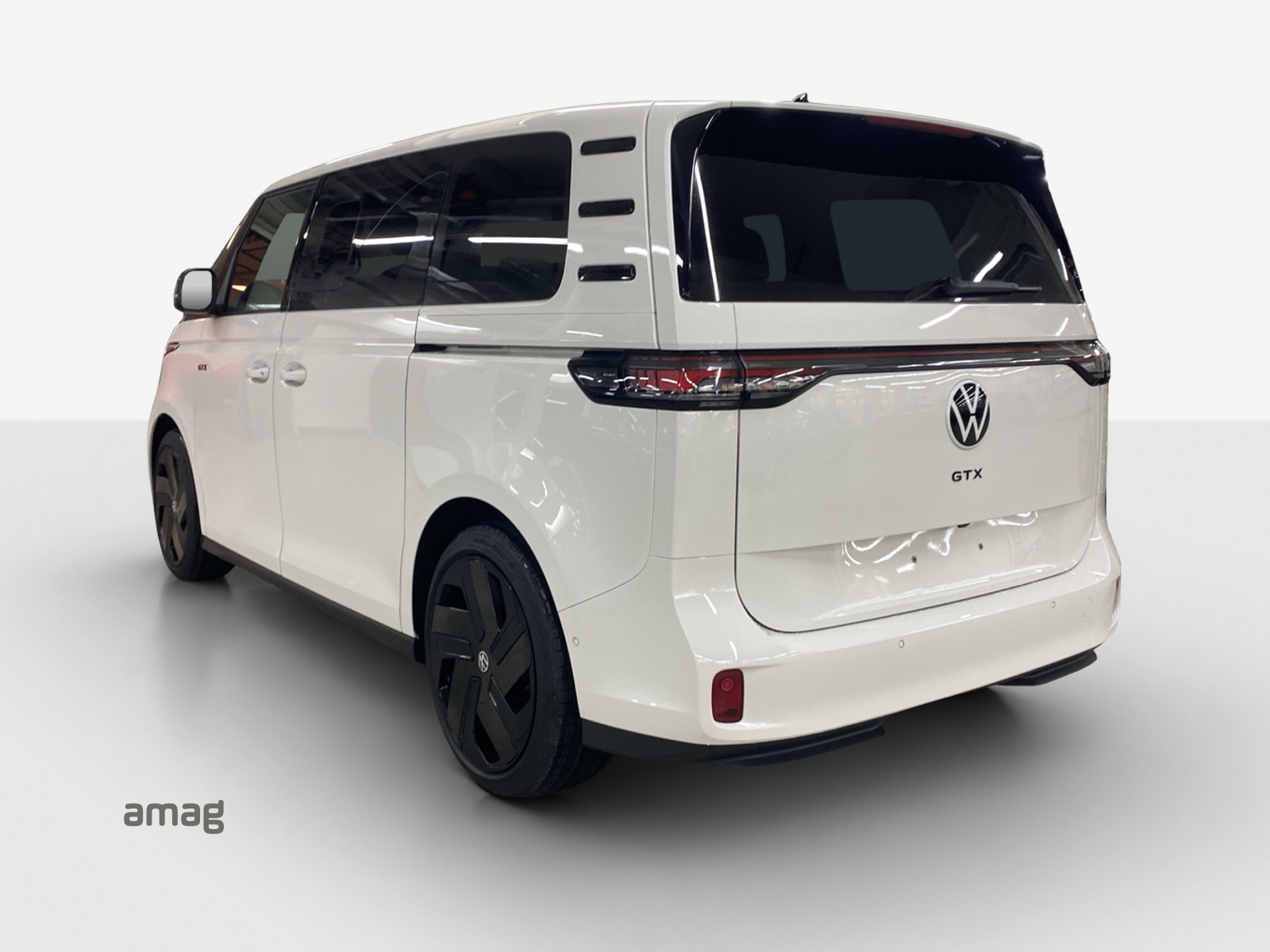 VW ID.Buzz NWB GTX 4 Motion-image-2