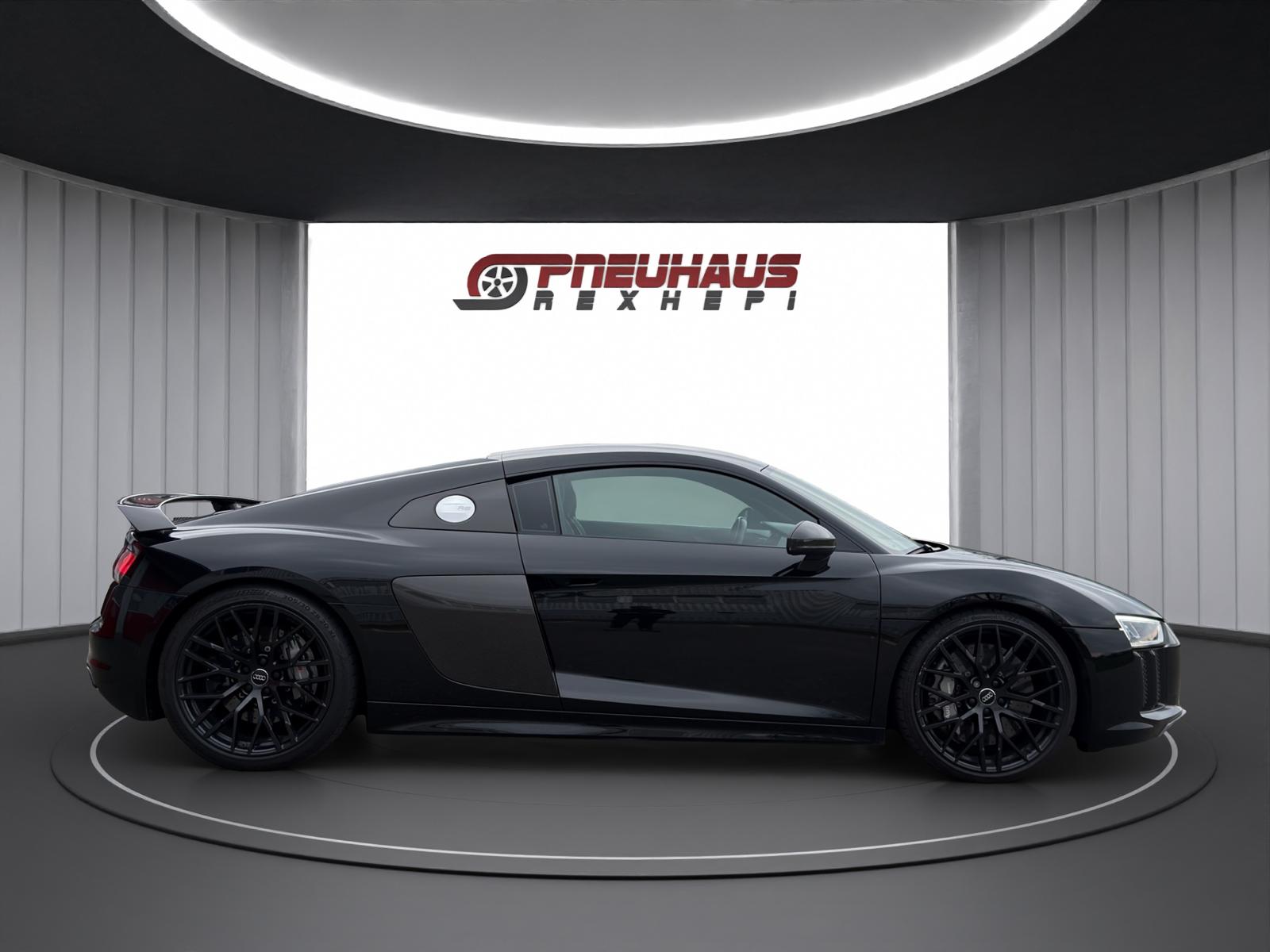 AUDI R8 Coupé 5.2 plus S-Tronic **Voll Carbon**-image-6