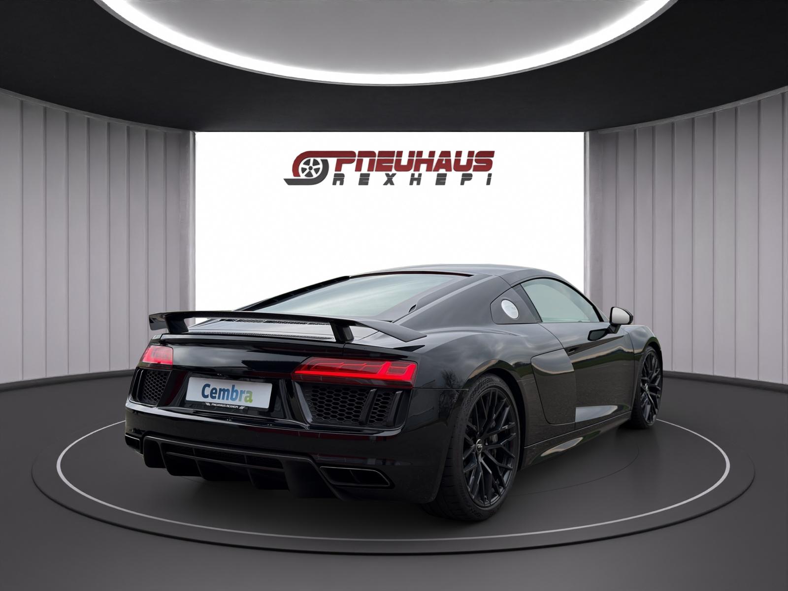 AUDI R8 Coupé 5.2 plus S-Tronic **Voll Carbon**-image-5