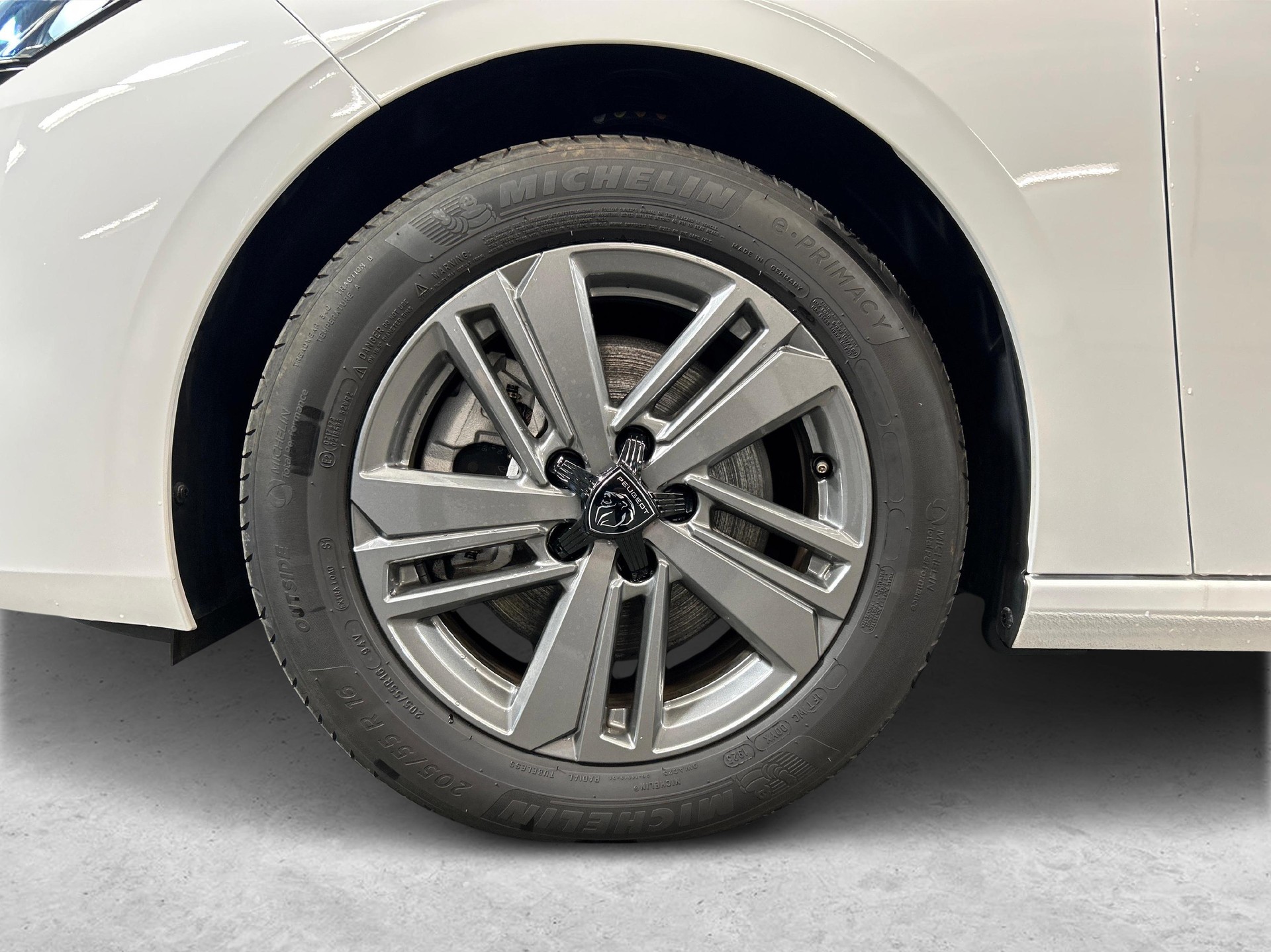 PEUGEOT 308 1.5 BlueHDi Active Pack-image-9
