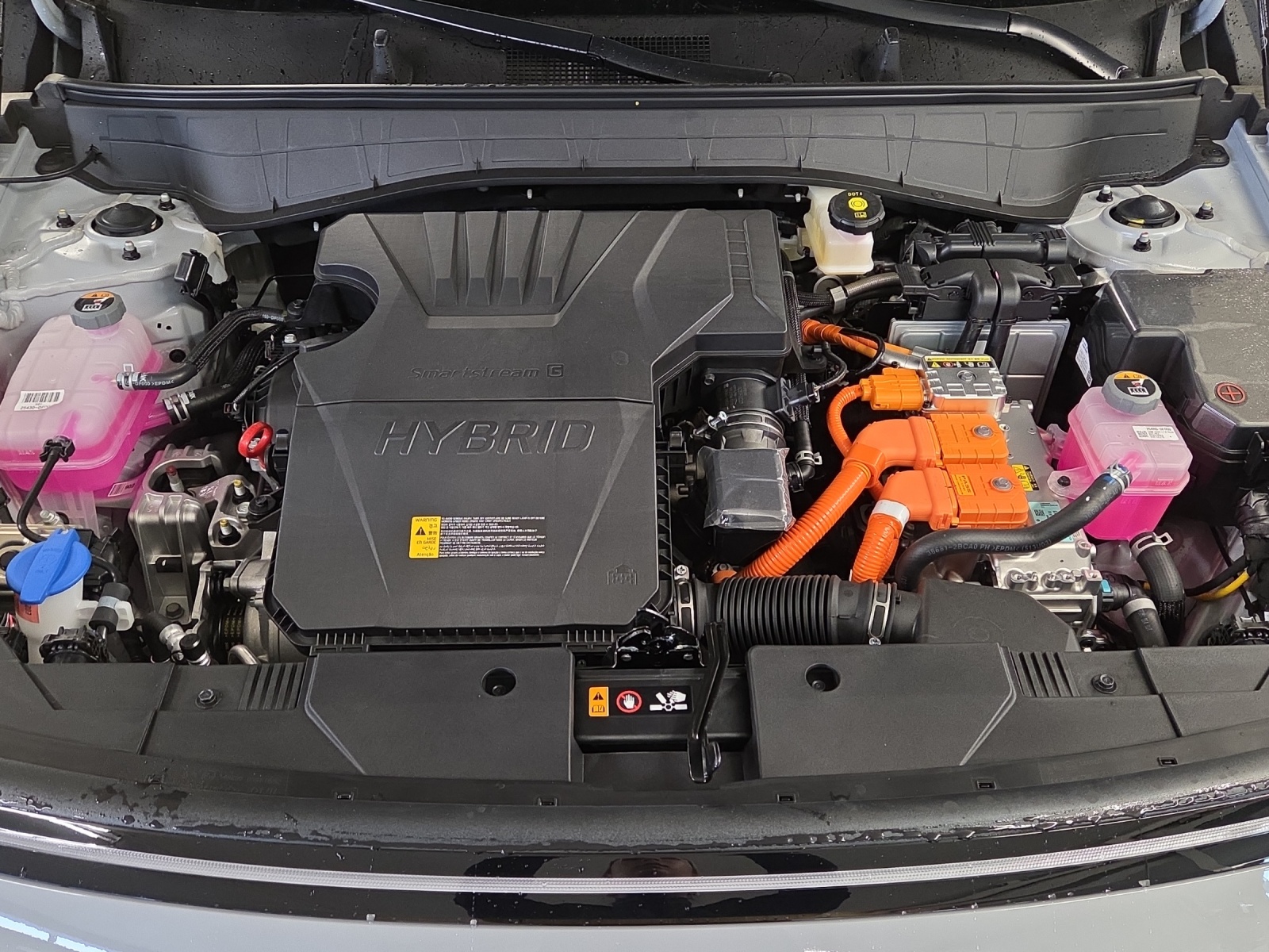 HYUNDAI Kona 1.6 GDi HEV Amplia DCT-image-18