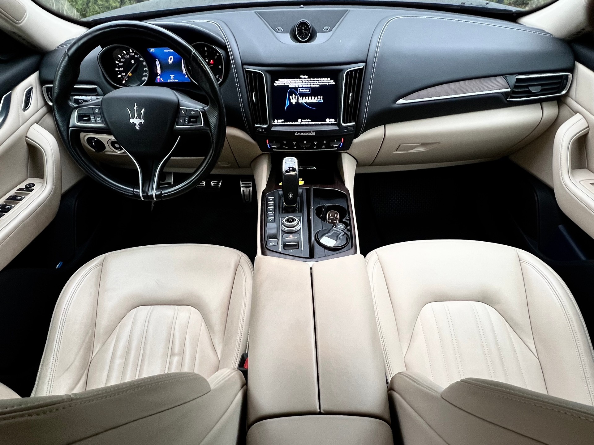 MASERATI Levante D 3.0 V6 Essence Automatica-image-4